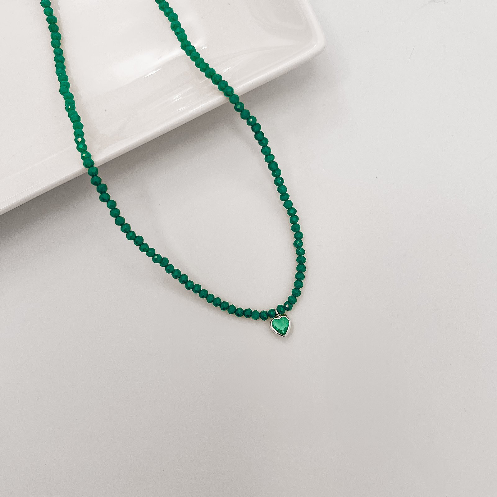 Choker cristal turquesa 3mm pingente zircônia coração turquesa 6mm 40+5cm