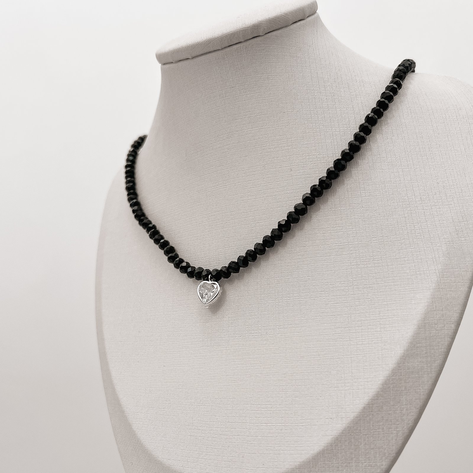 Choker cristal preto 4mm pingente zircônia coração cristal 8mm 40+5cm