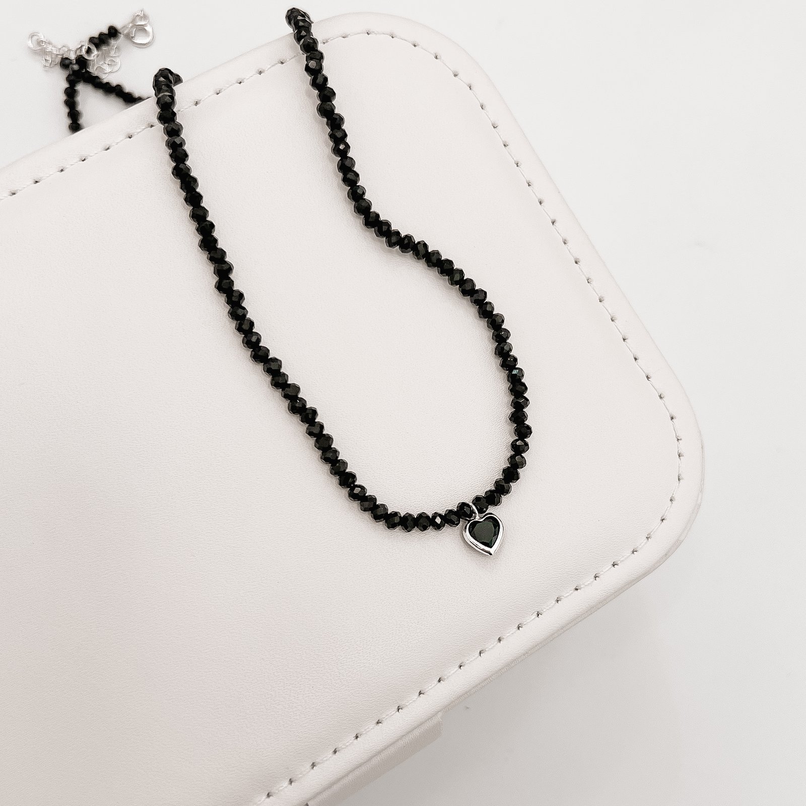 Choker cristal preto 3mm pingente zircônia coração ônix 6mm 40+5cm