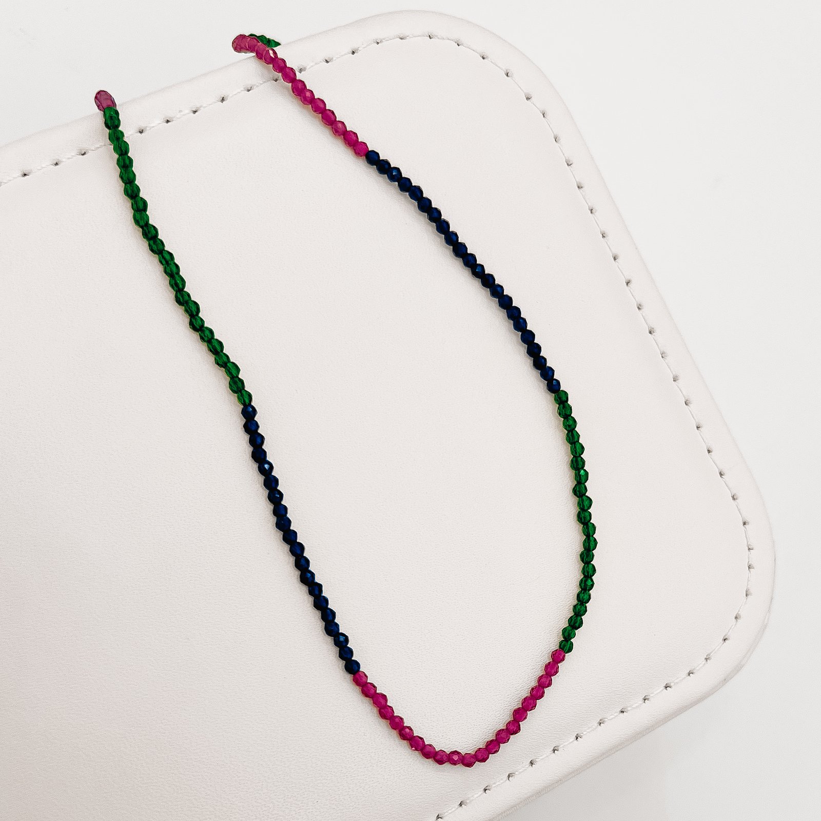 Choker cristal colorido 2mm com alongadora