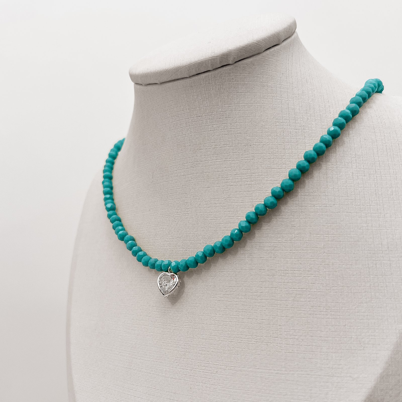 Choker cristal turquesa 4mm pingente zircônia coração cristal 8mm 40+5cm