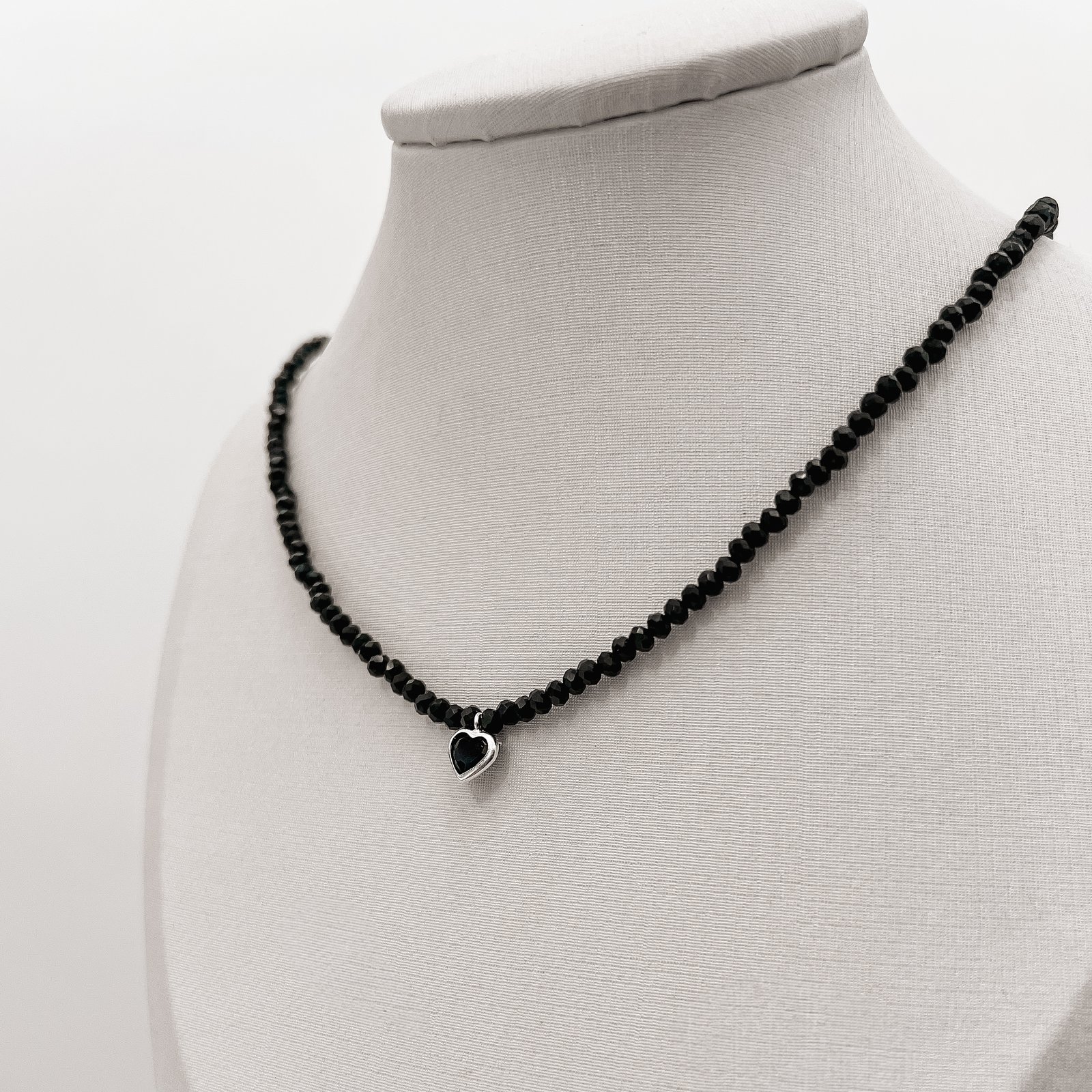 Choker cristal preto 3mm pingente zircônia coração ônix 6mm 40+5cm