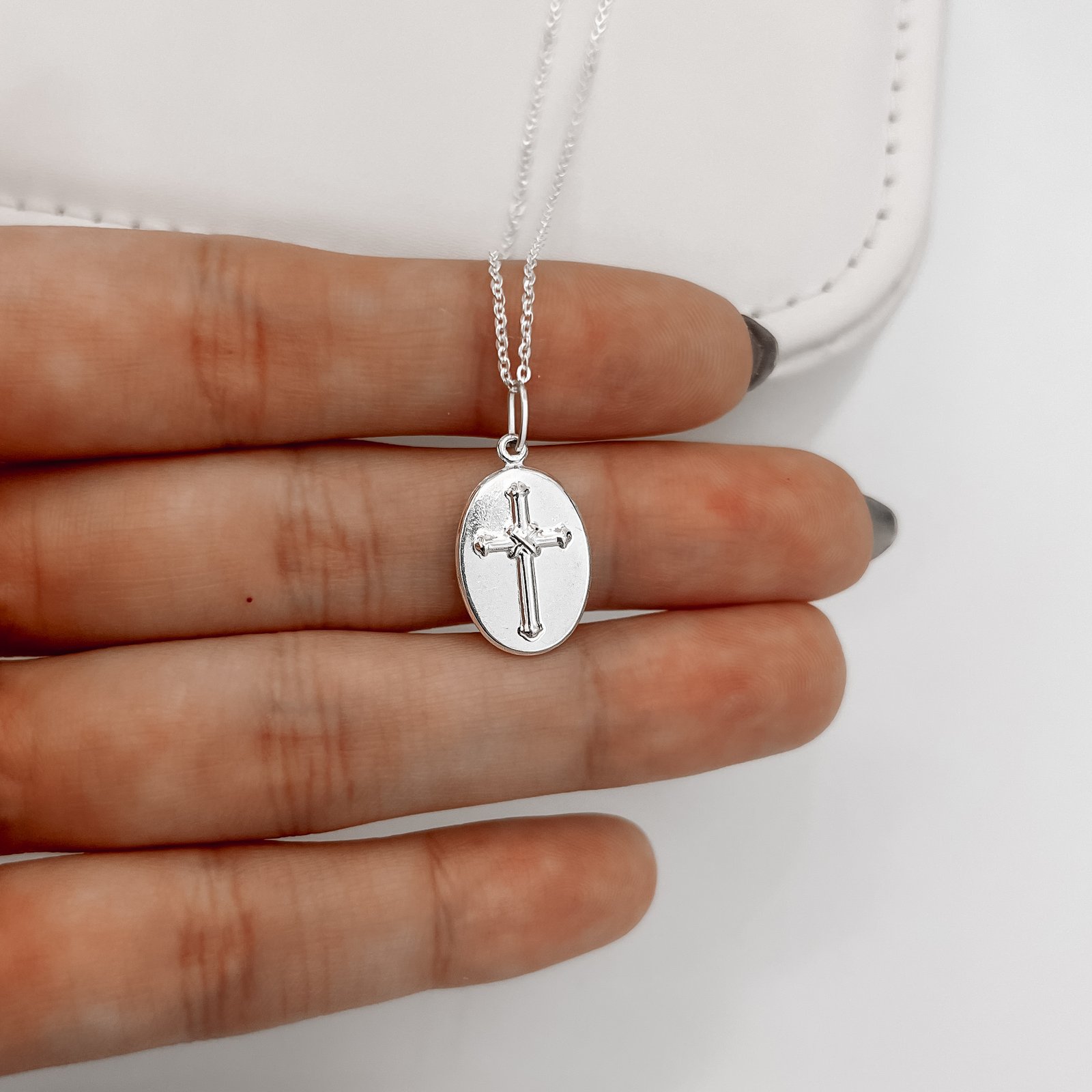 Colar pingente medalha dupla face Sagrado Coração de Maria e cruz 16mm corrente cadeadinho 45cm