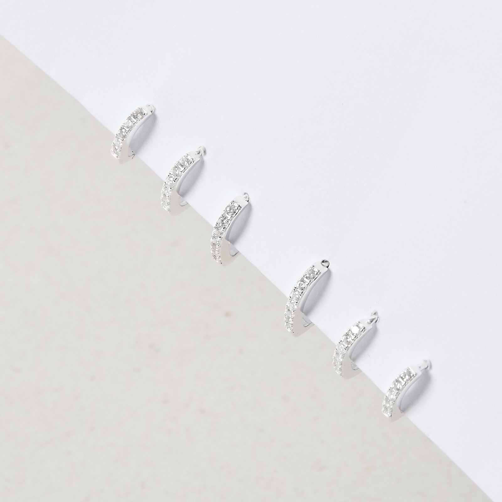 Trio argolas click gota 10, 12 e 13mm cravejada