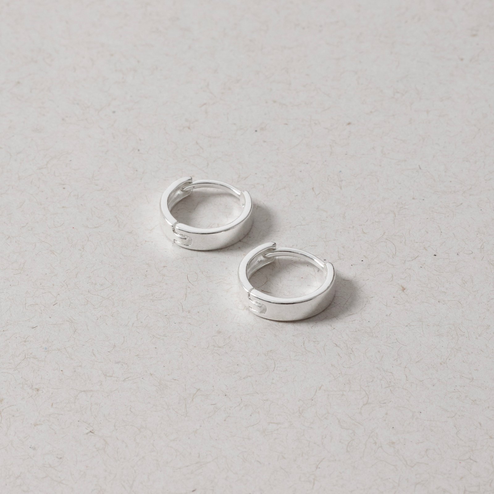 Argola click 13mm lisa