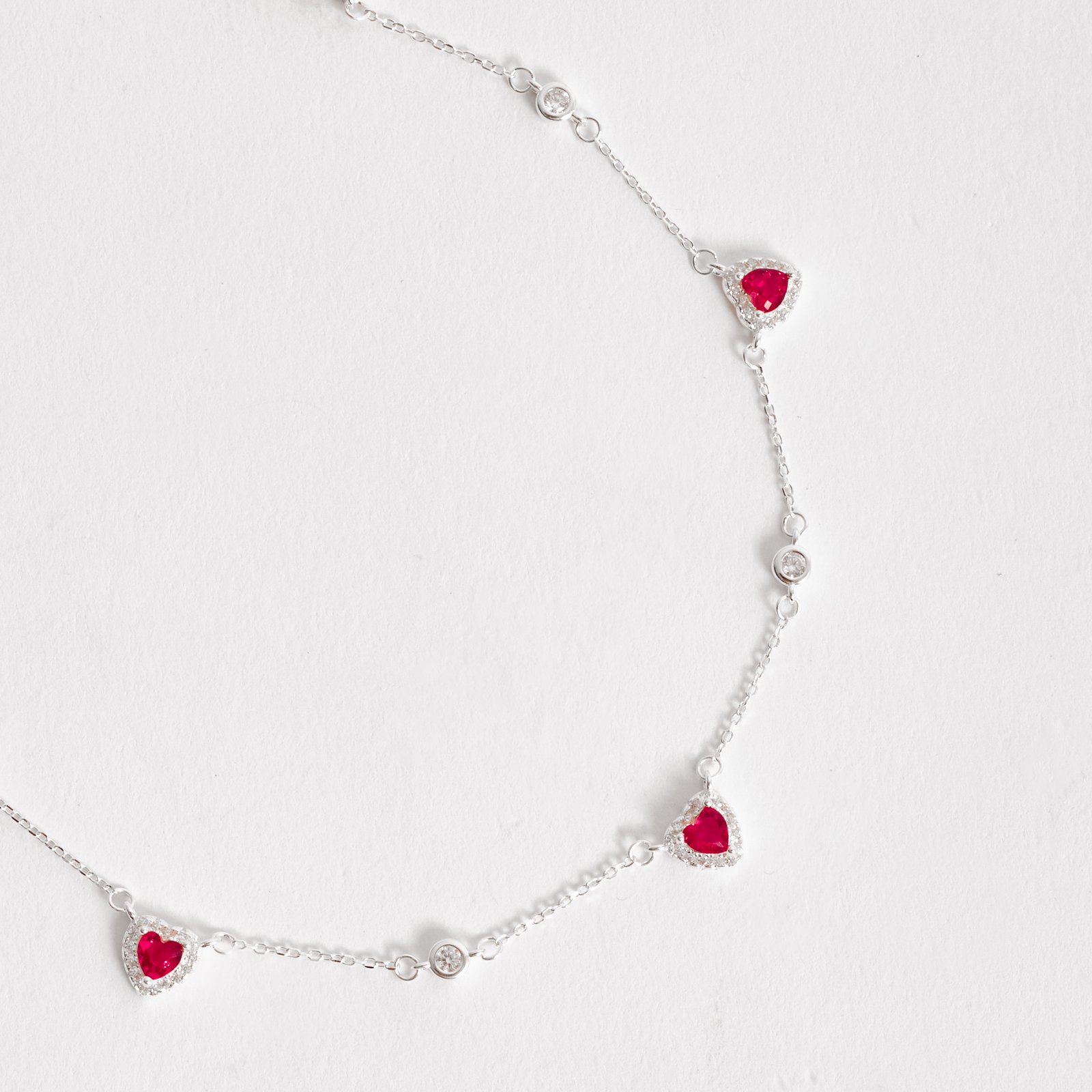Colar entremeios zircônia redonda e zircônia coração rubi com cravejado 7mm corrente cadeado 40+5cm