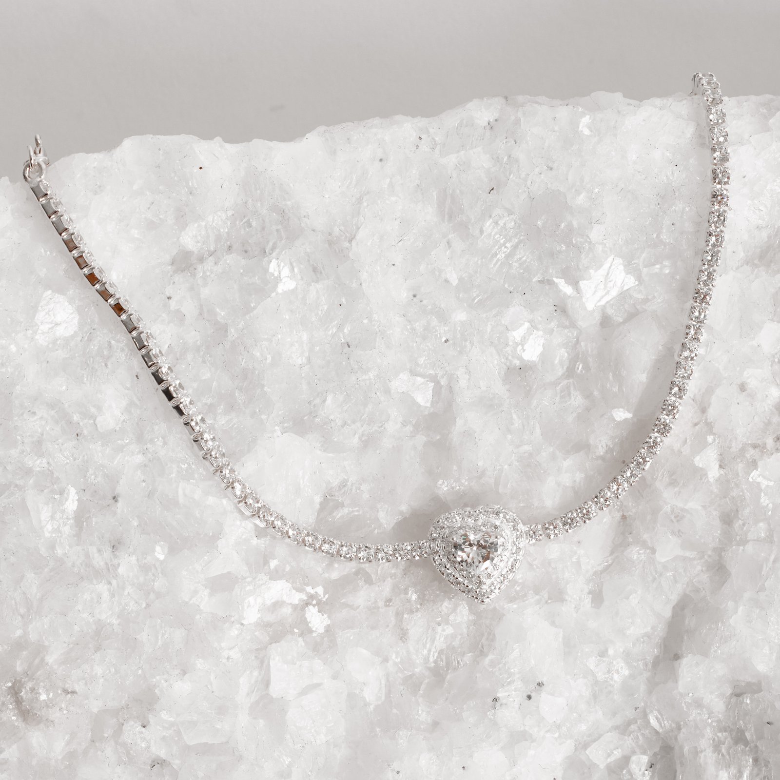 Pulseira Riviera 2.1 zircônia coração com cravejado 16+4cm