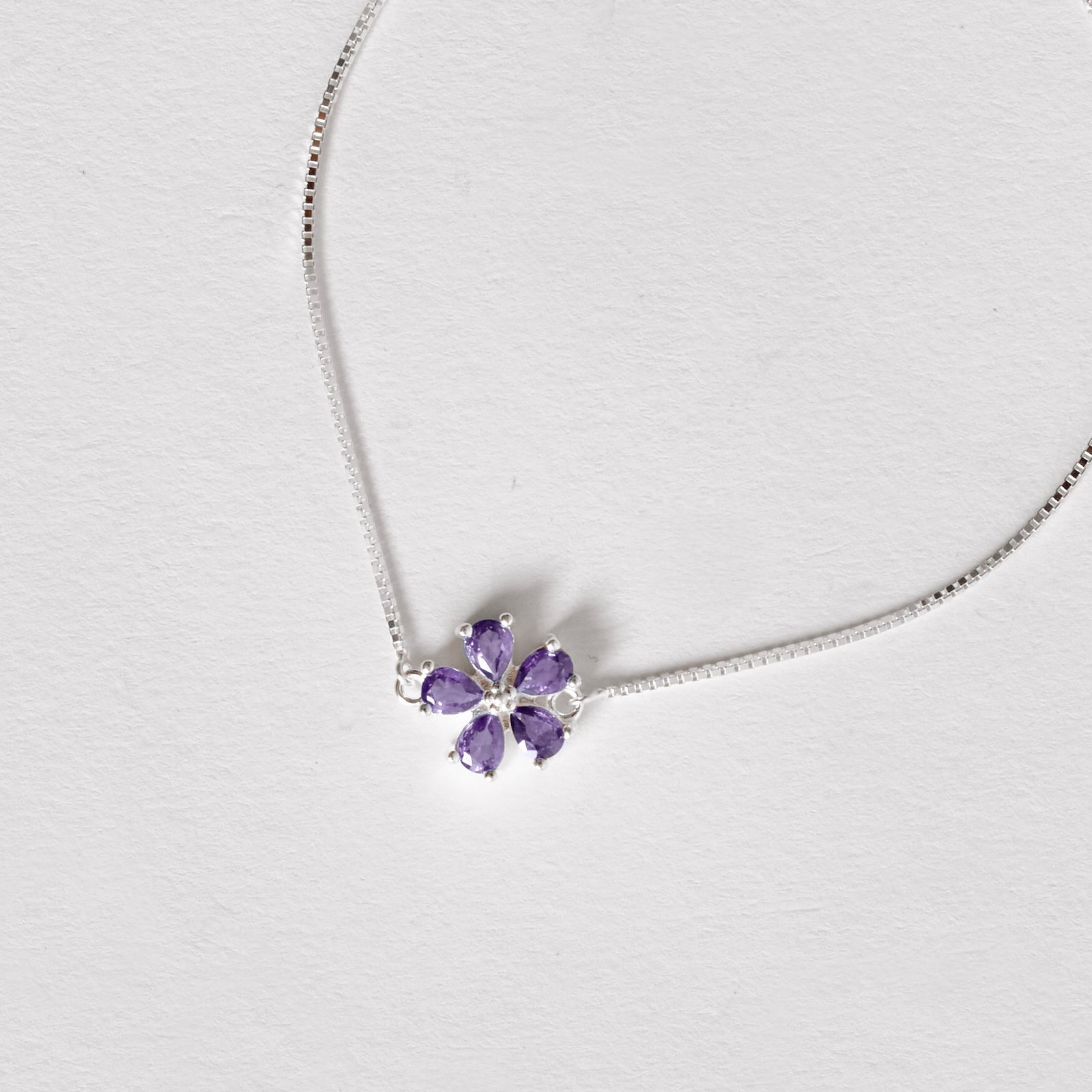 Pulseira entremeio flor cravejada ametista 11mm 16+4cm