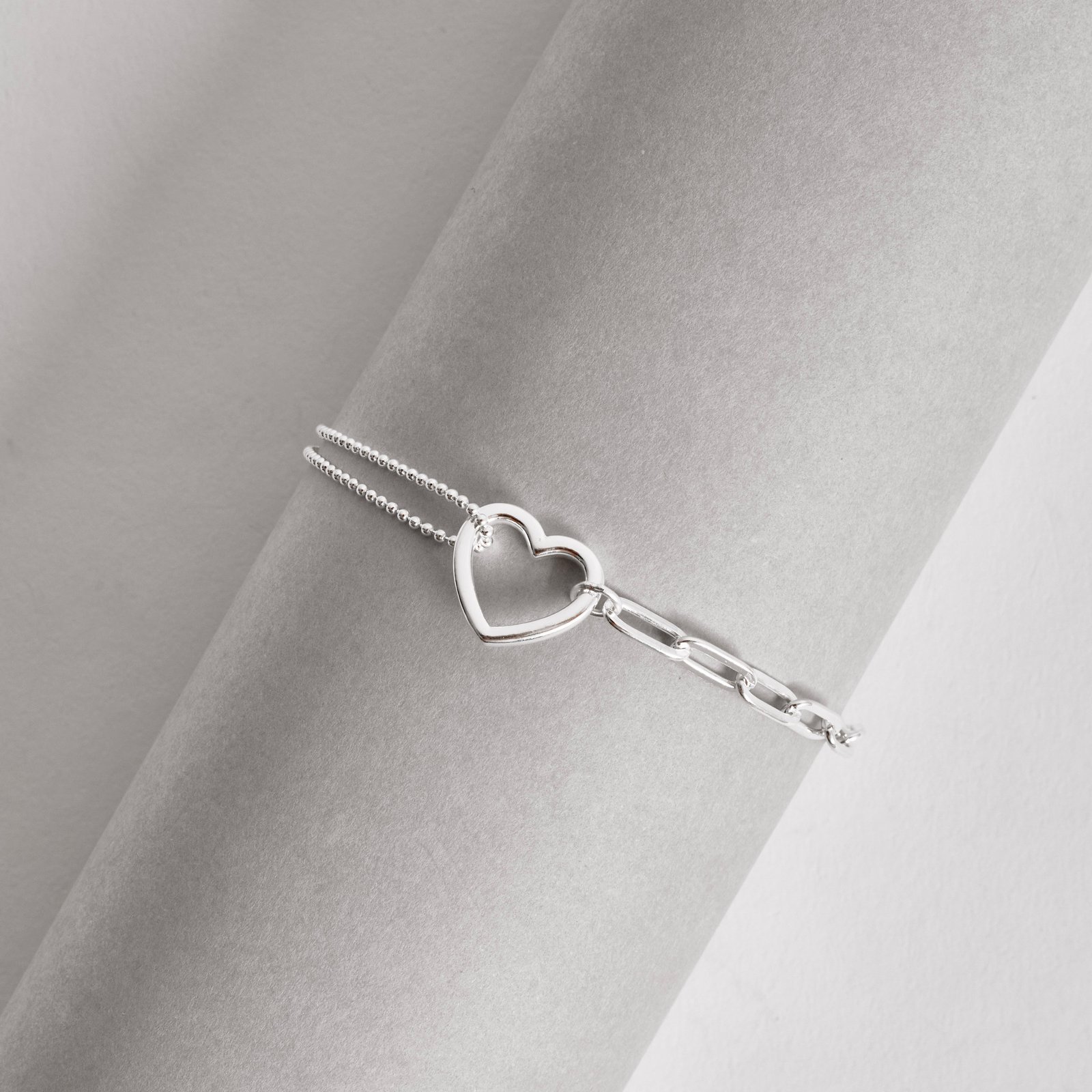 Pulseira entremeio coração vazado 14mm correntes bolinhas e cartier 15+5cm