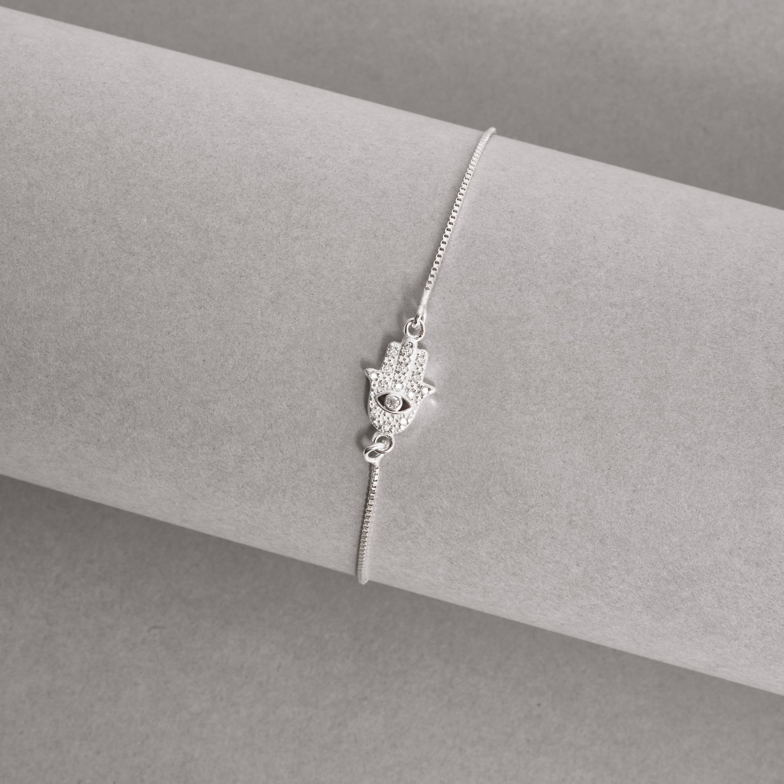 Pulseira entremeio mão cravejada 11mm v15 16cm com alongadora