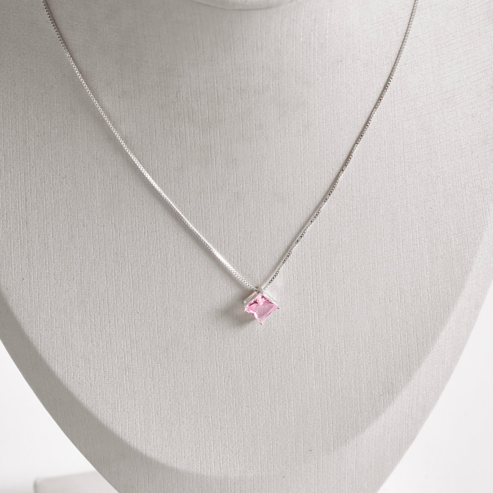 Colar zircônia losango rosa 10mm 45cm