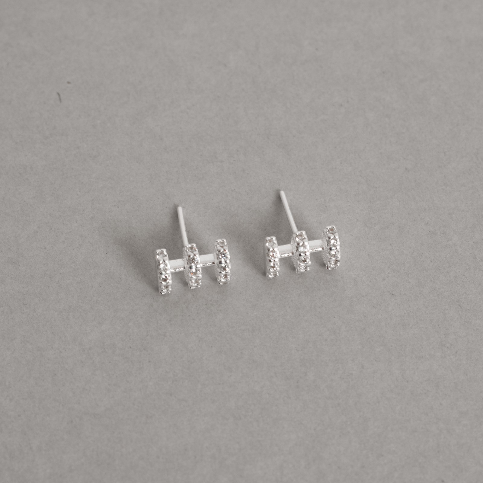 Brinco 3 elos cravejados 10mm