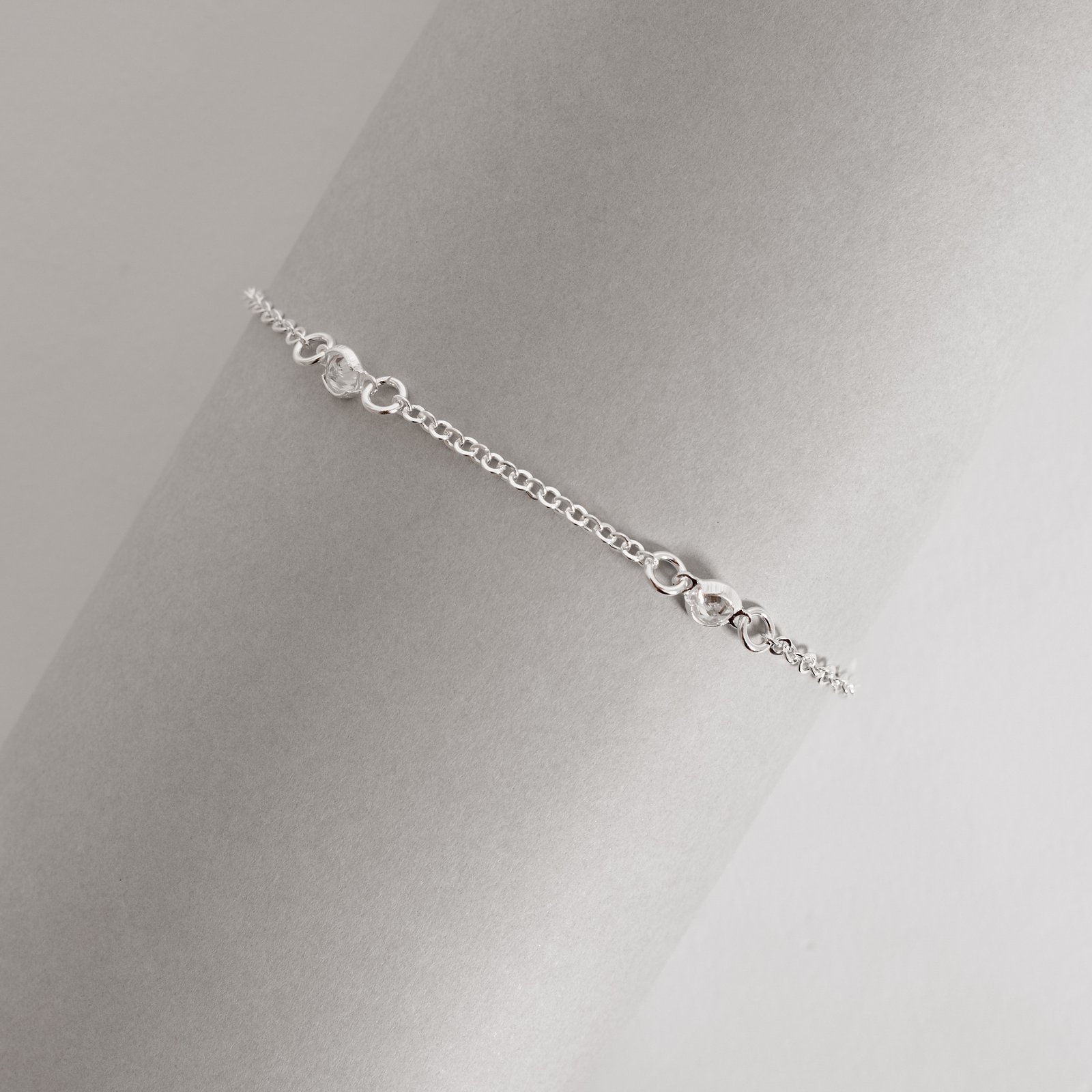 Pulseira entremeios zircônias 5mm corrente elo português 19cm