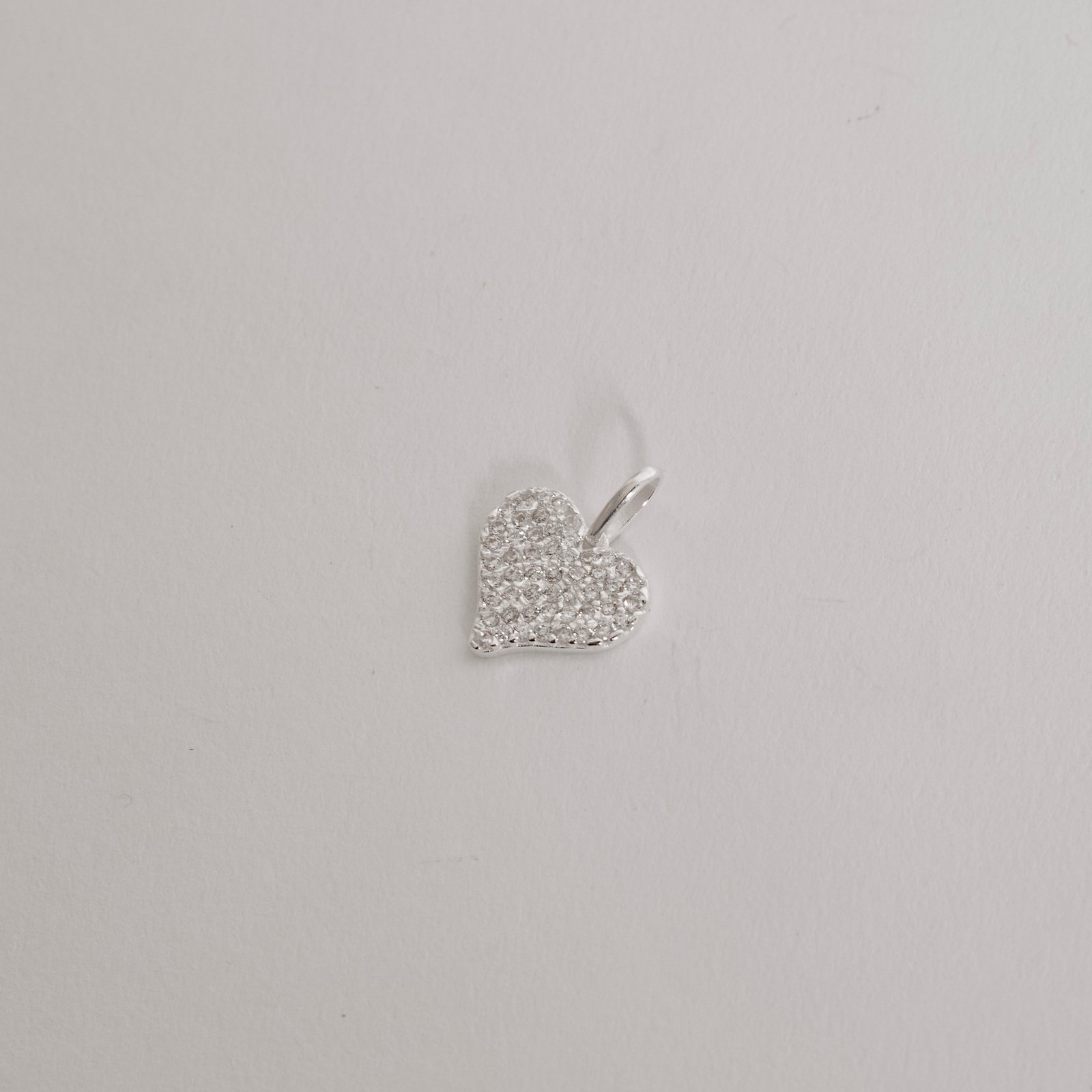Pingente coração todo cravejado cristal 13mm