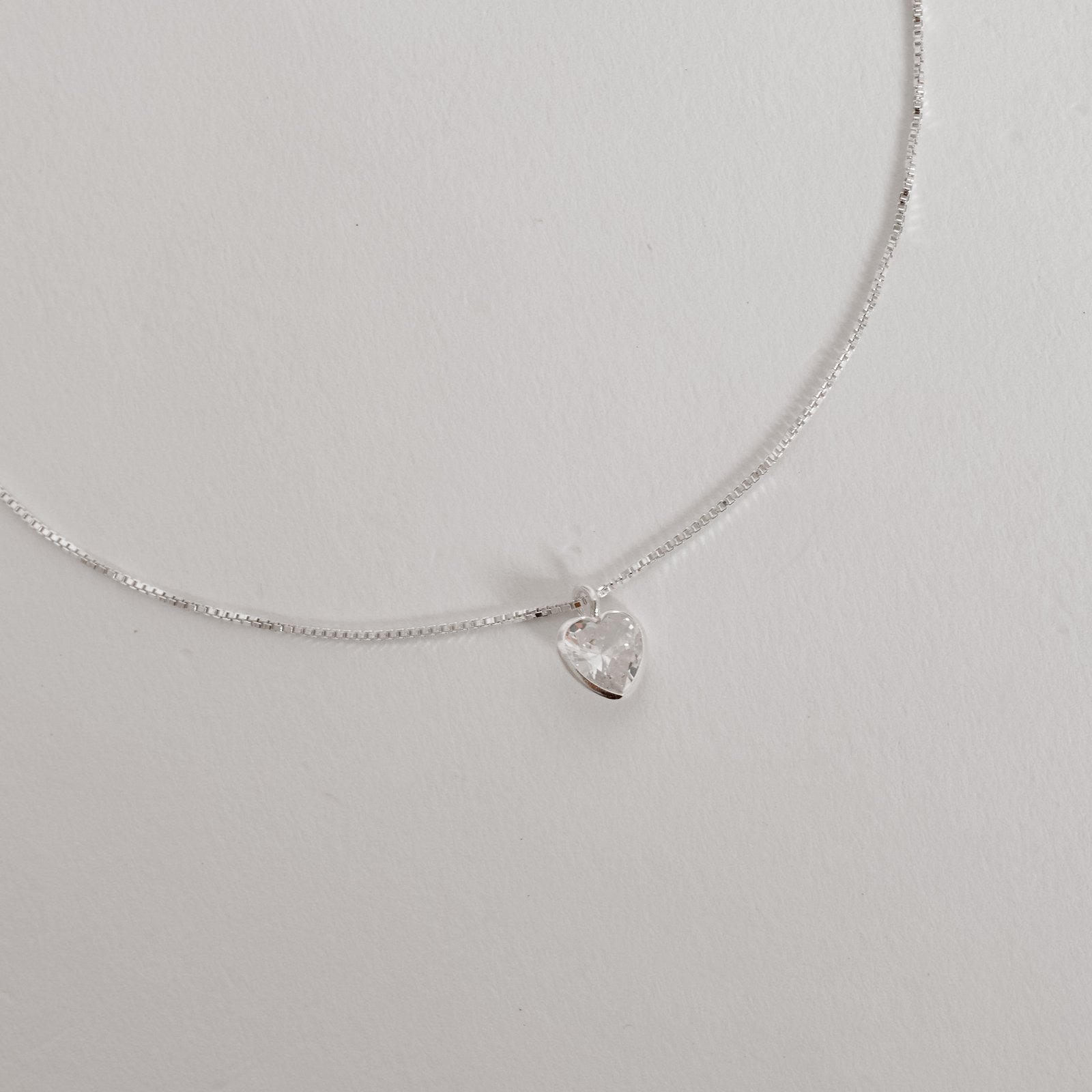 Colar zircônia coração 6mm 40cm
