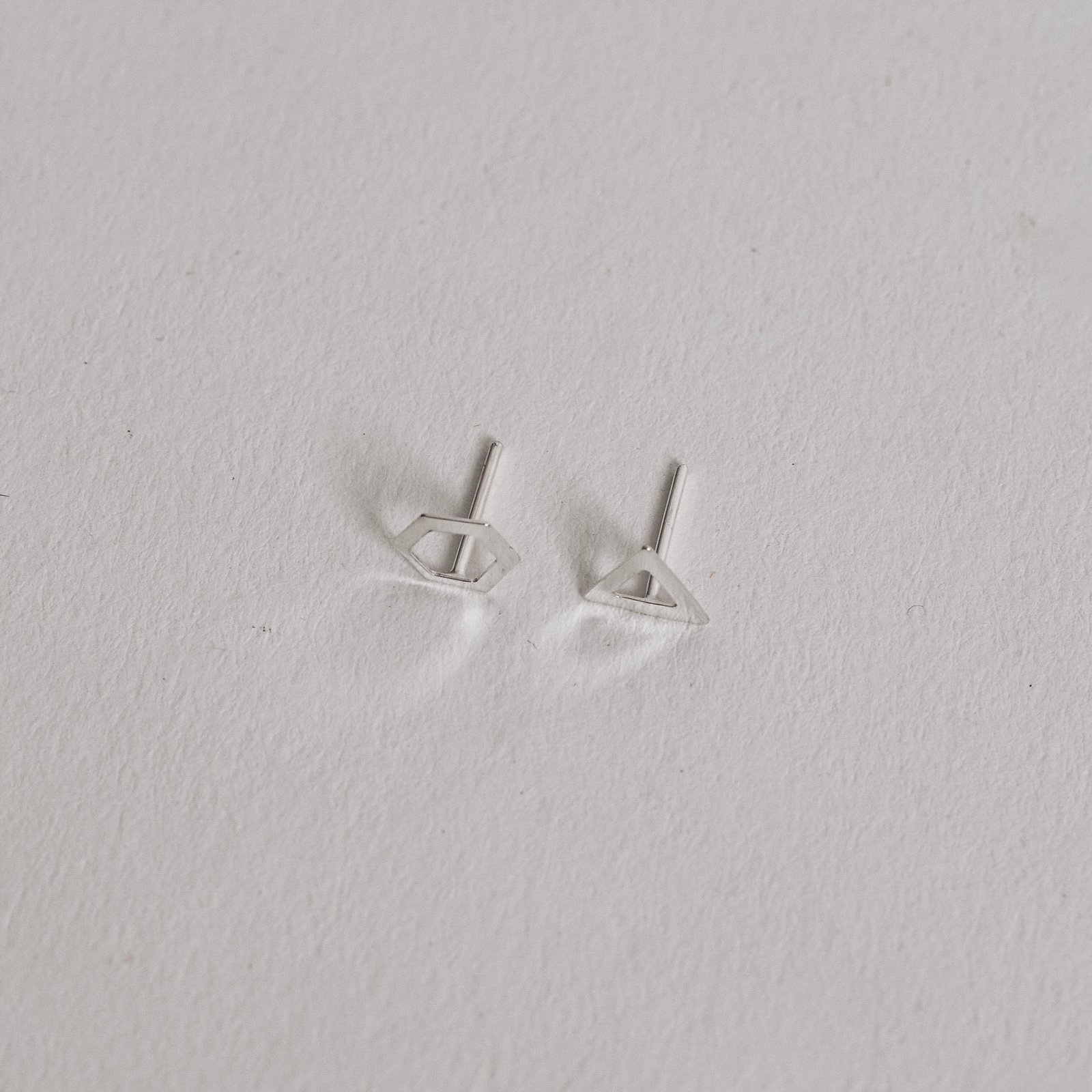 Dupla triângulo invertido e hexágono vazados 6mm