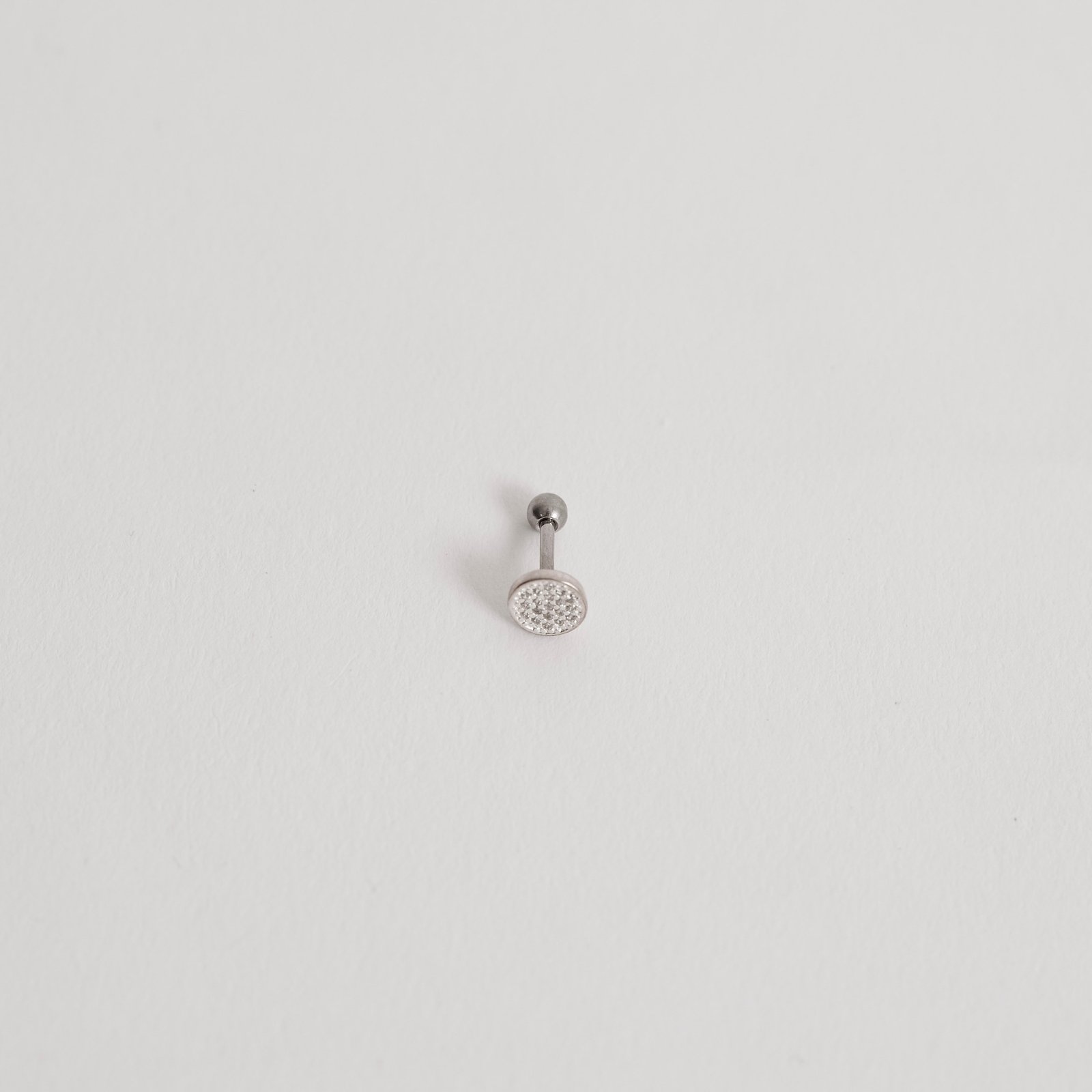 Piercing haste botão cravejado 5mm