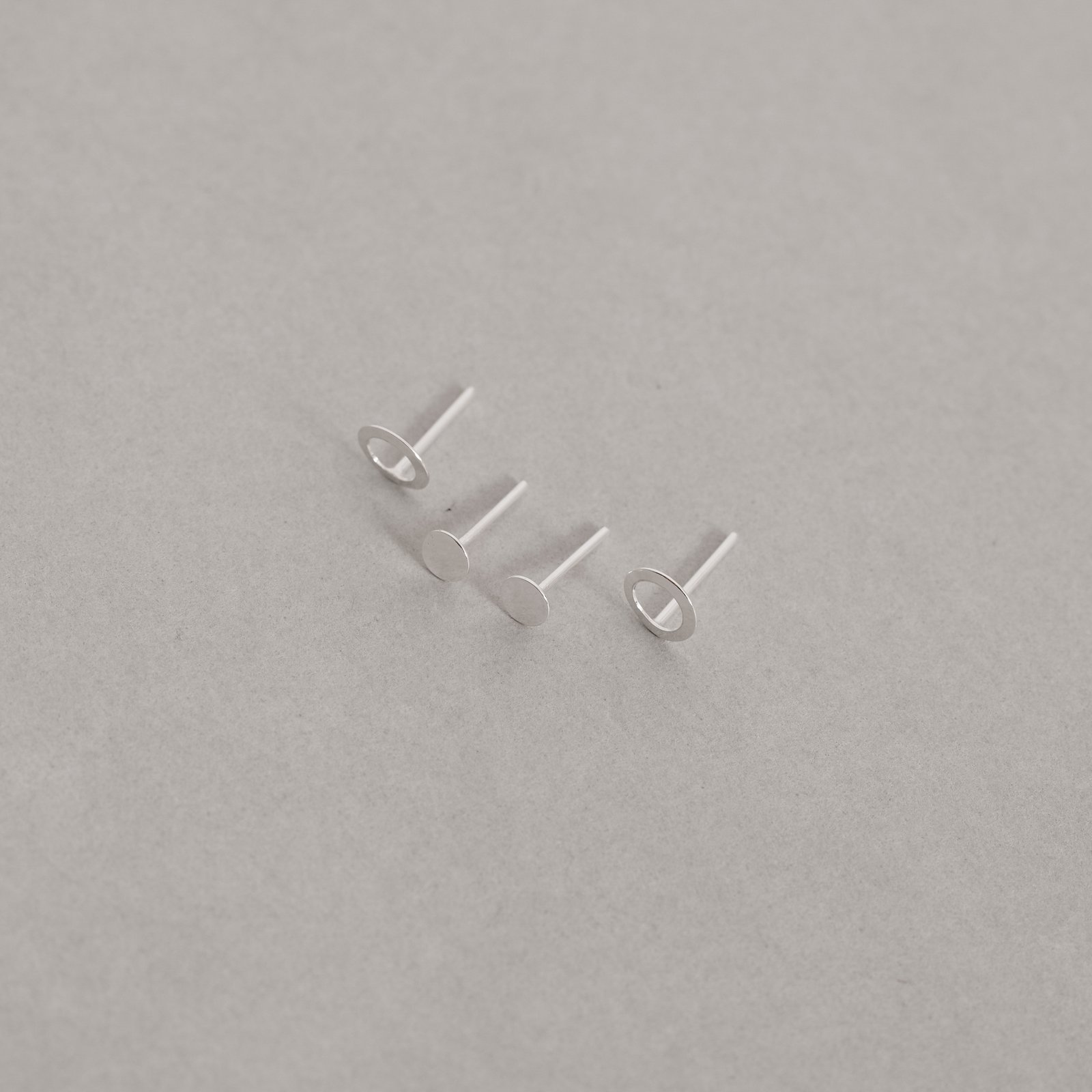 Dupla círculo 4mm e círculo vazado 6mm