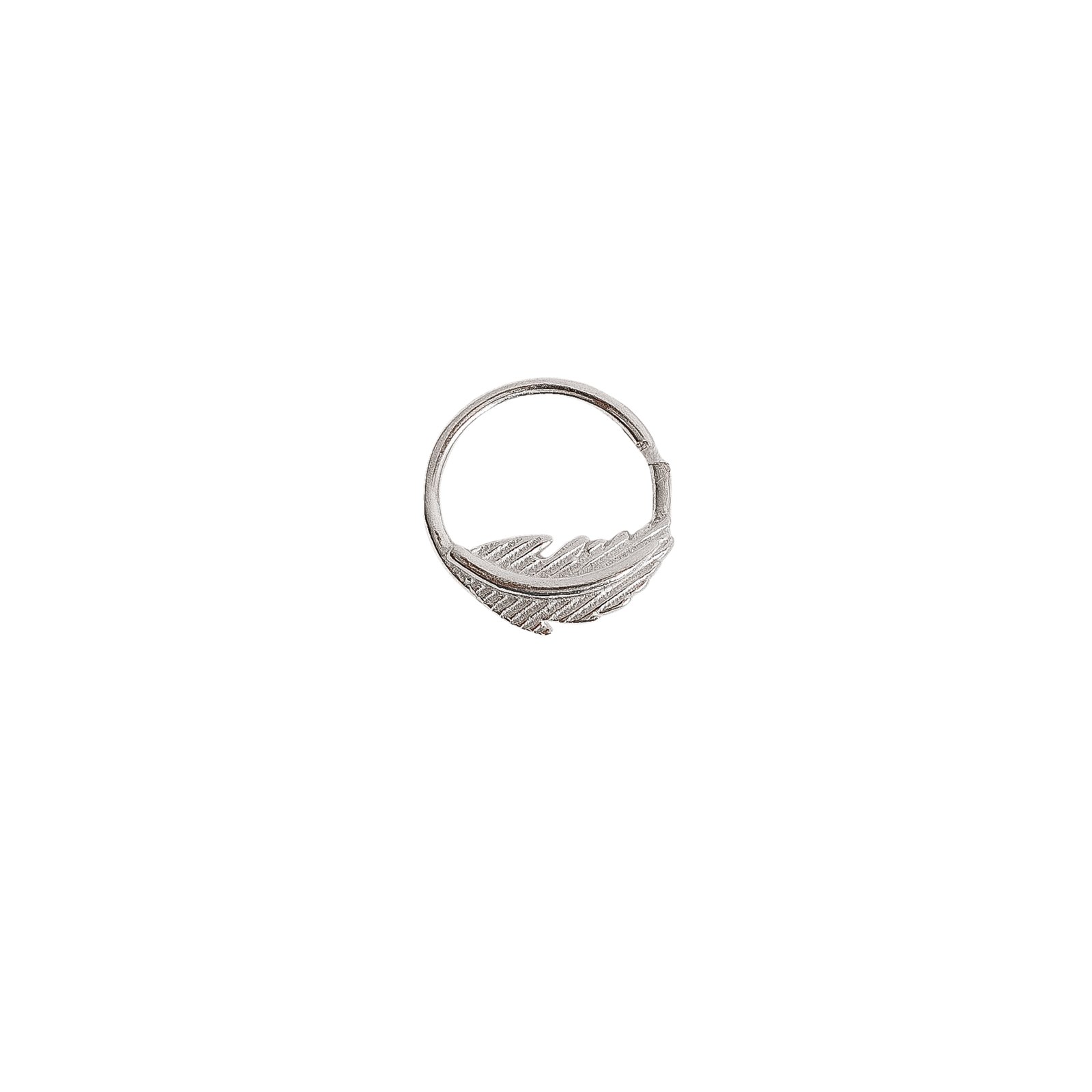 Piercing argola com pena 11mm orelha esquerda