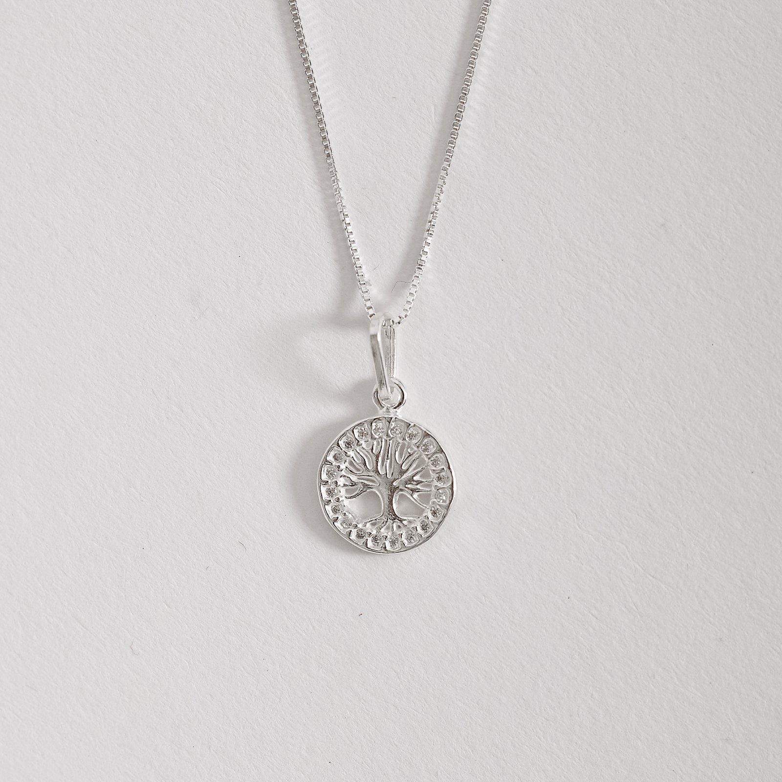 Colar pingente medalha vazada árvore da vida cravejada 12mm 45cm