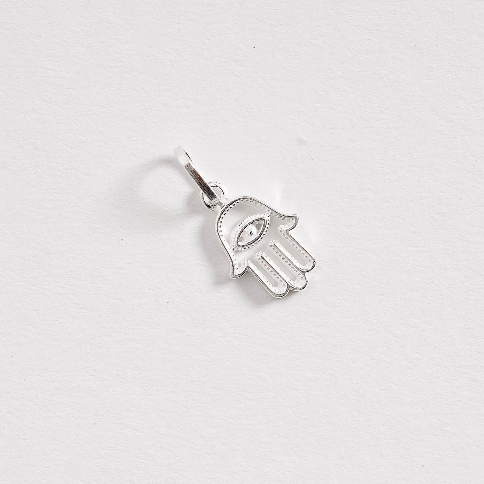Pingente mão 12mm