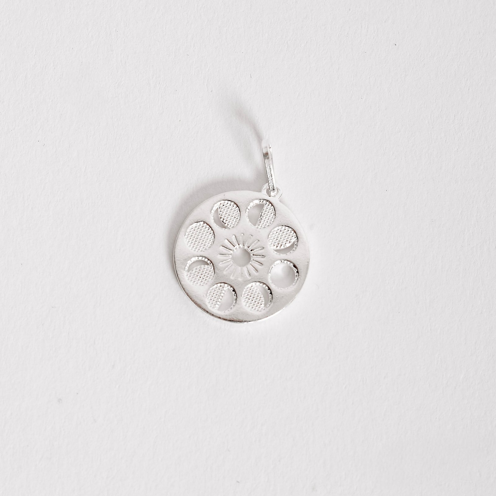 Pingente medalha fases da lua 17mm