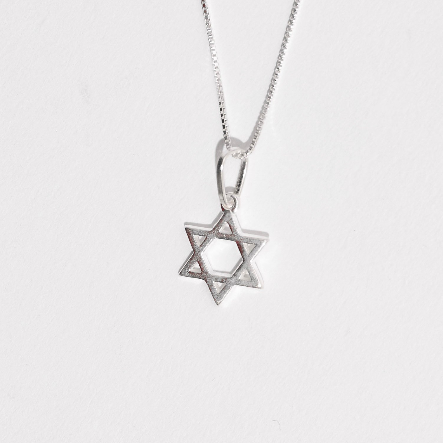 Colar pingente estrela de Davi 12mm 45cm
