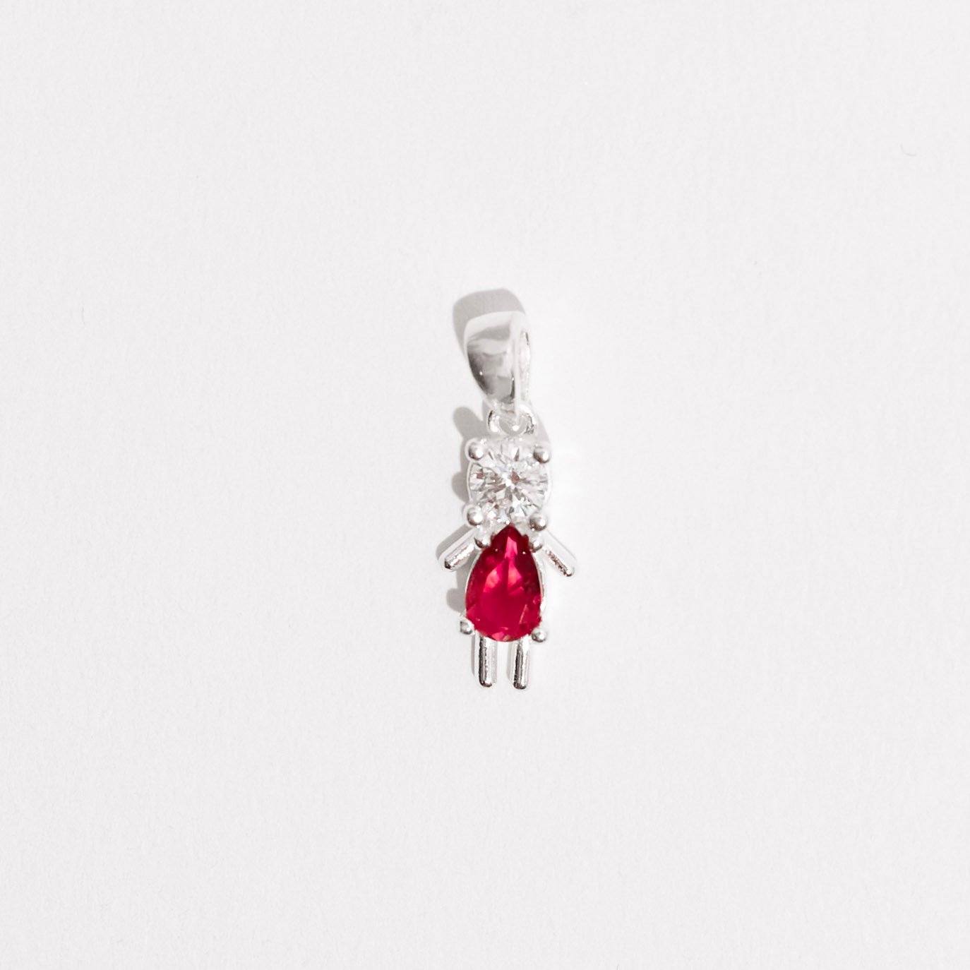 Pingente menina zircônia cereja 13mm