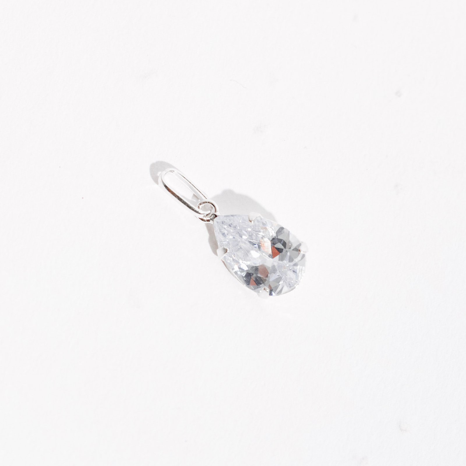 Pingente zircônia gota cristal 12mm