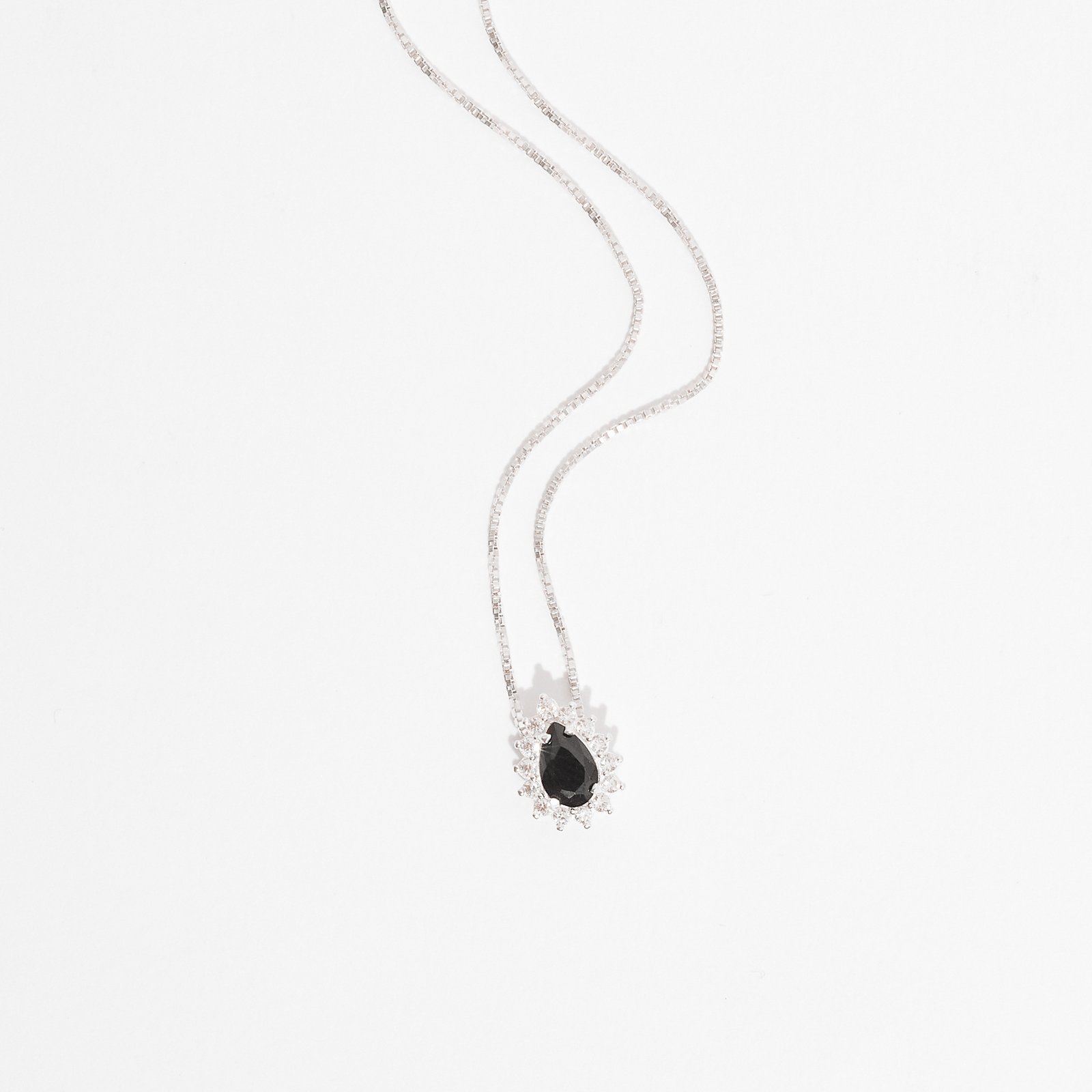 Colar zircônia gota ônix com cravejado 10mm 45cm
