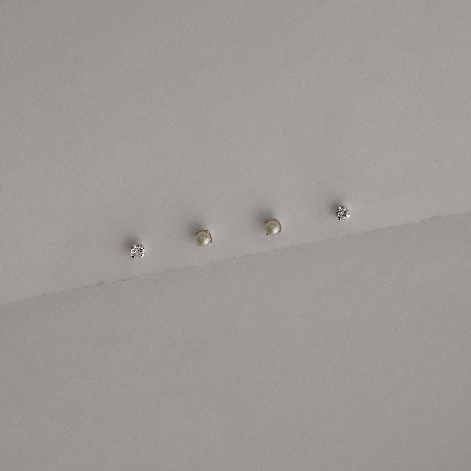 Dupla zircônia e pérola 3mm