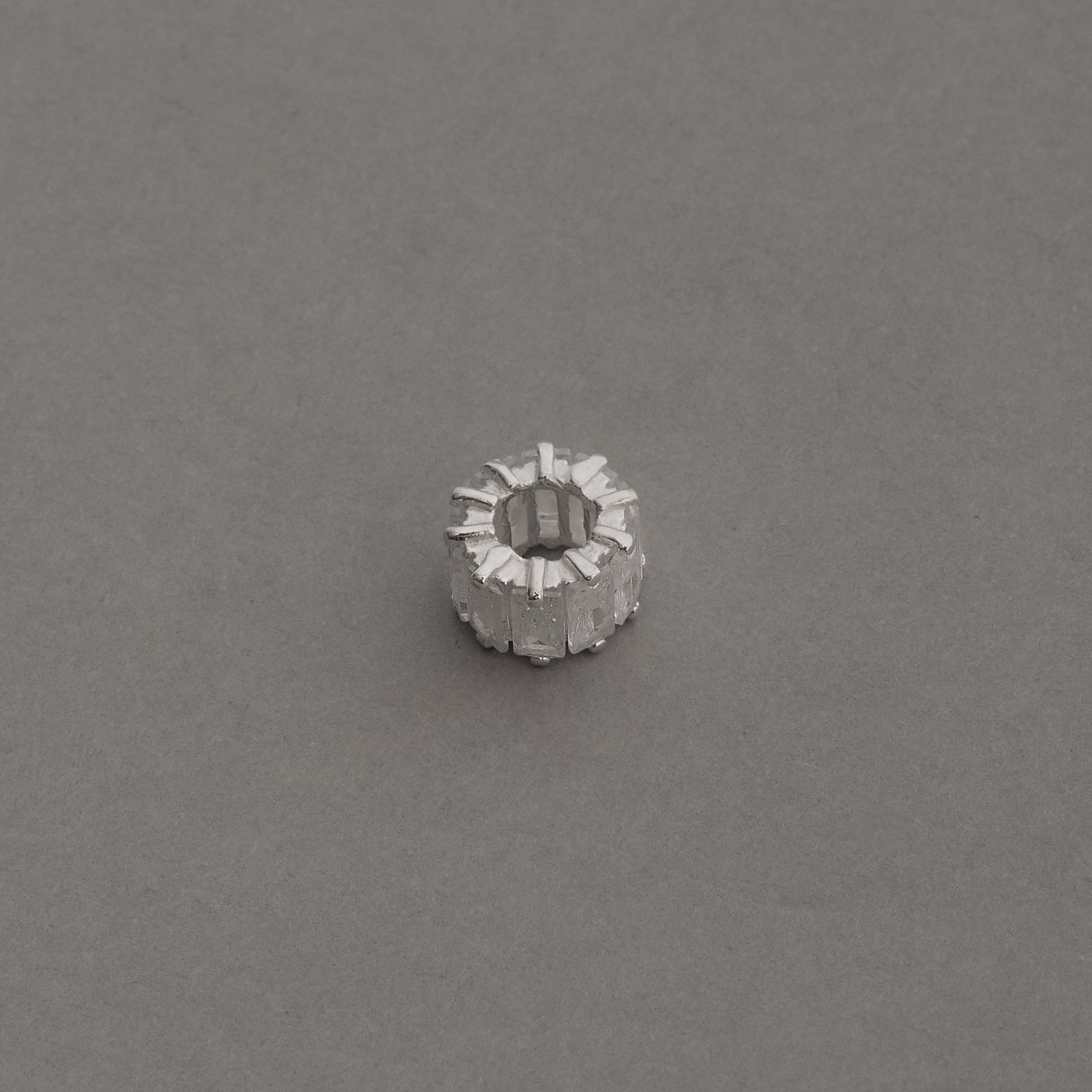 Berloque separador zircônias retangulares cristal 9mm