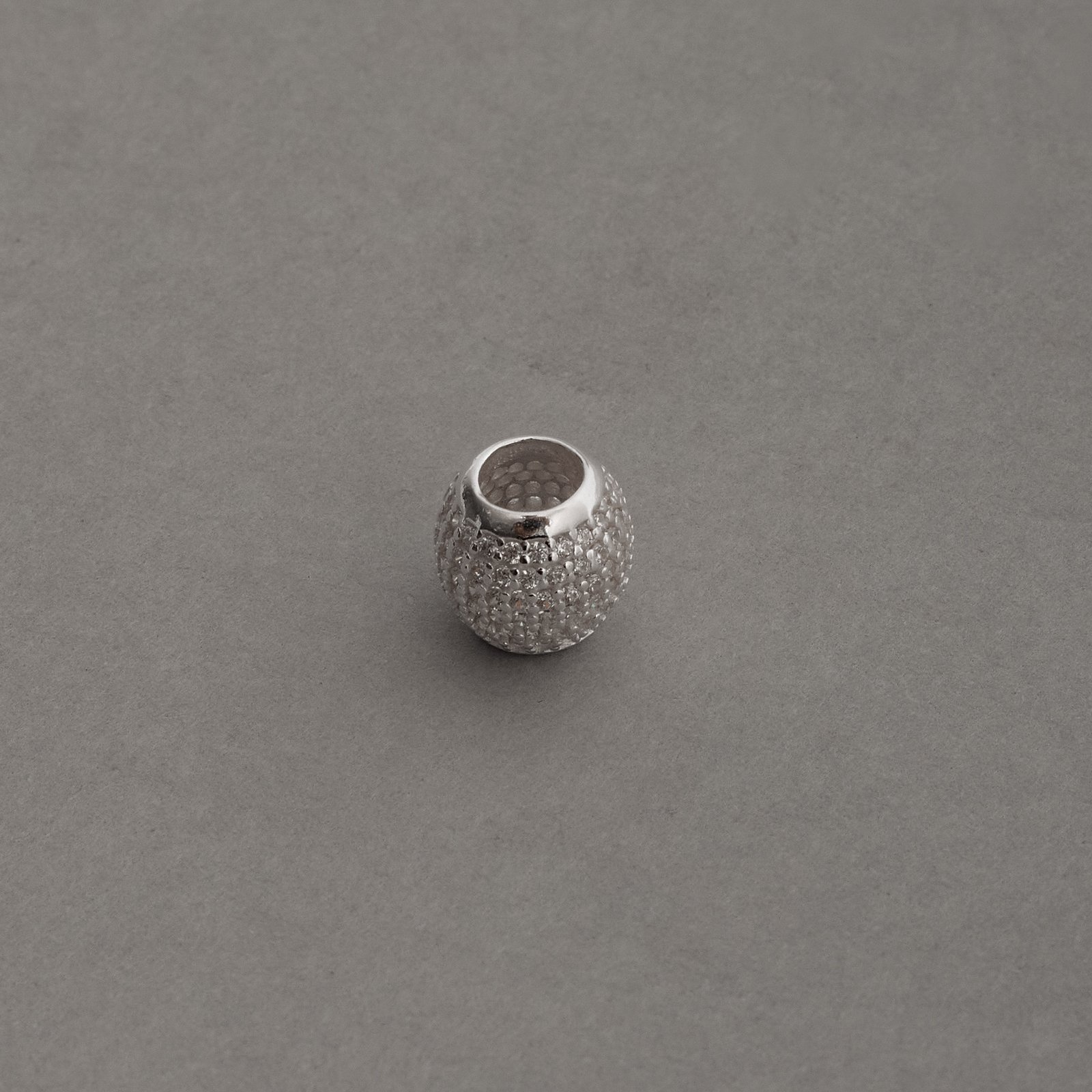 Berloque separador todo cravejado cristal 9mm