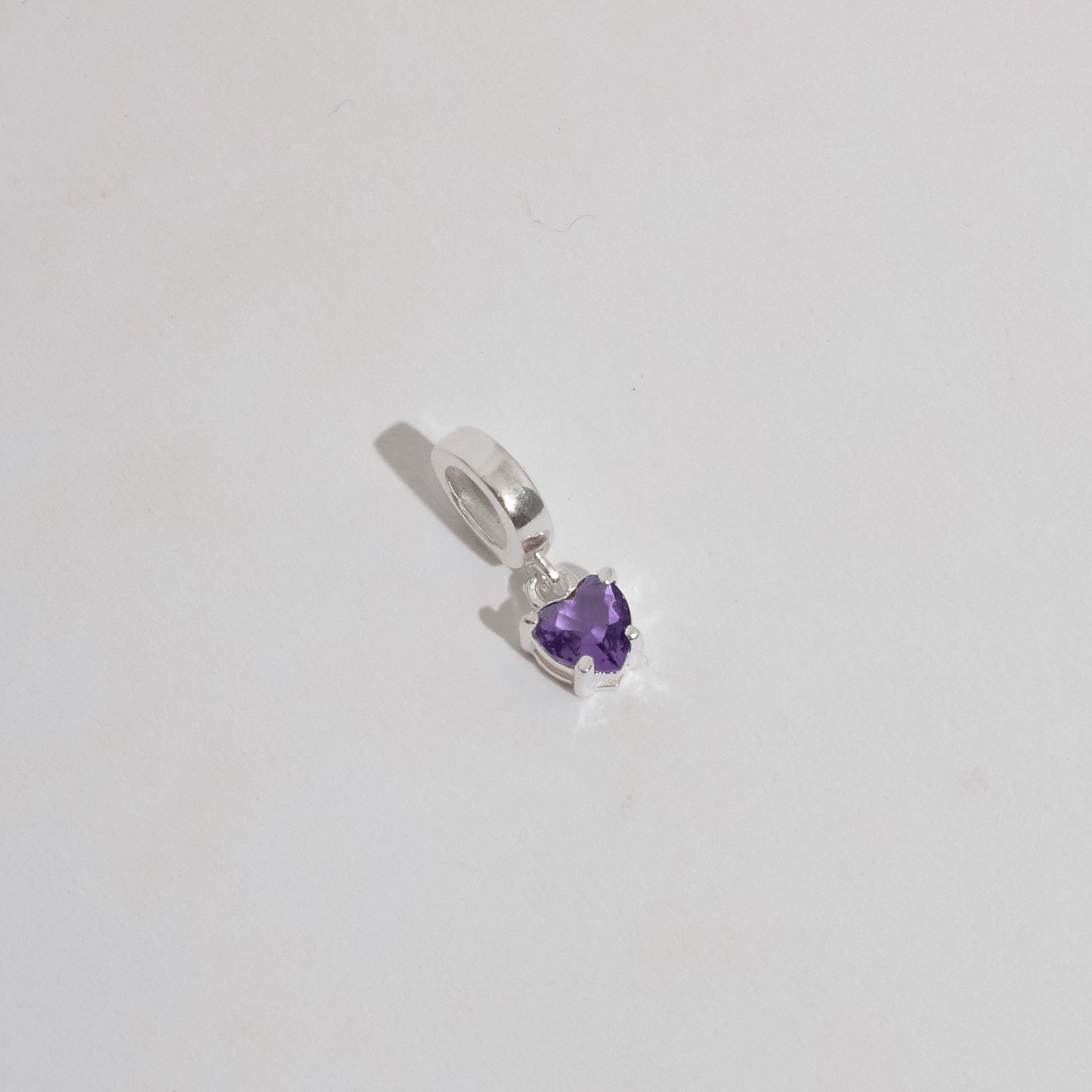 Berloque pingente zircônia coração lilás 5mm