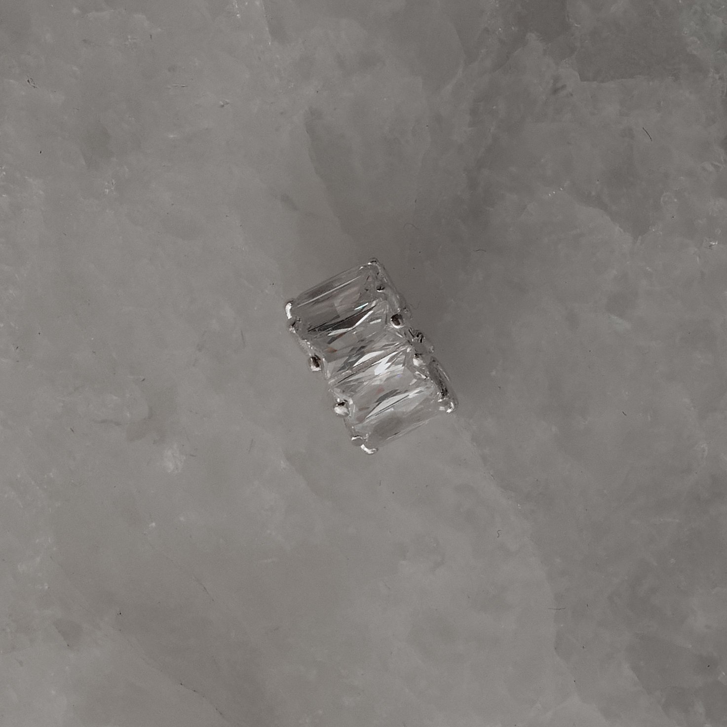 Berloque separador zircônias retangulares cristal 9mm