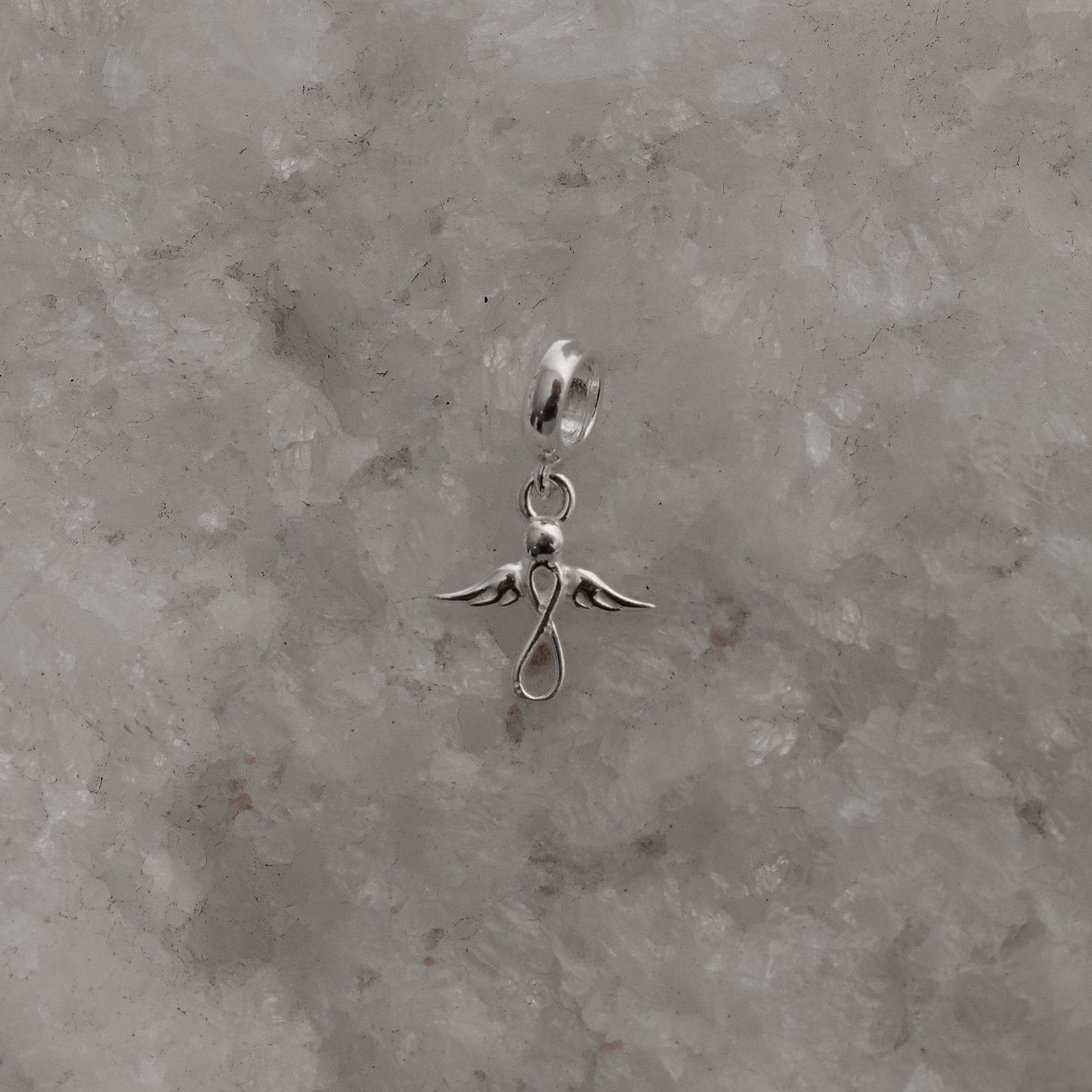Berloque pingente anjo símbolo infinito 12mm