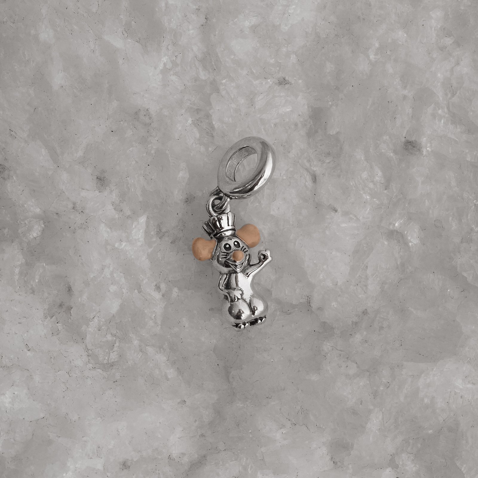 Berloque pingente Ratatouille resina 14mm envelhecido