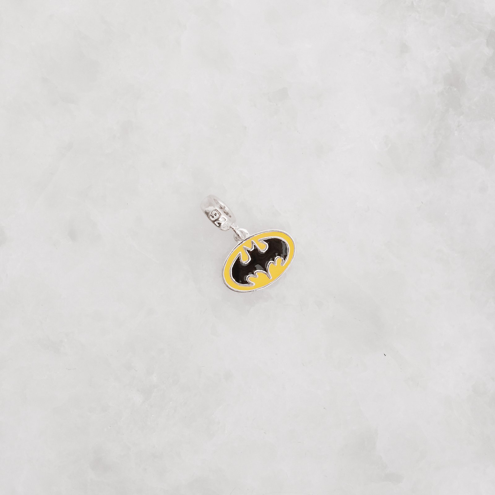 Berloque pingente símbolo Batman 15mm resina