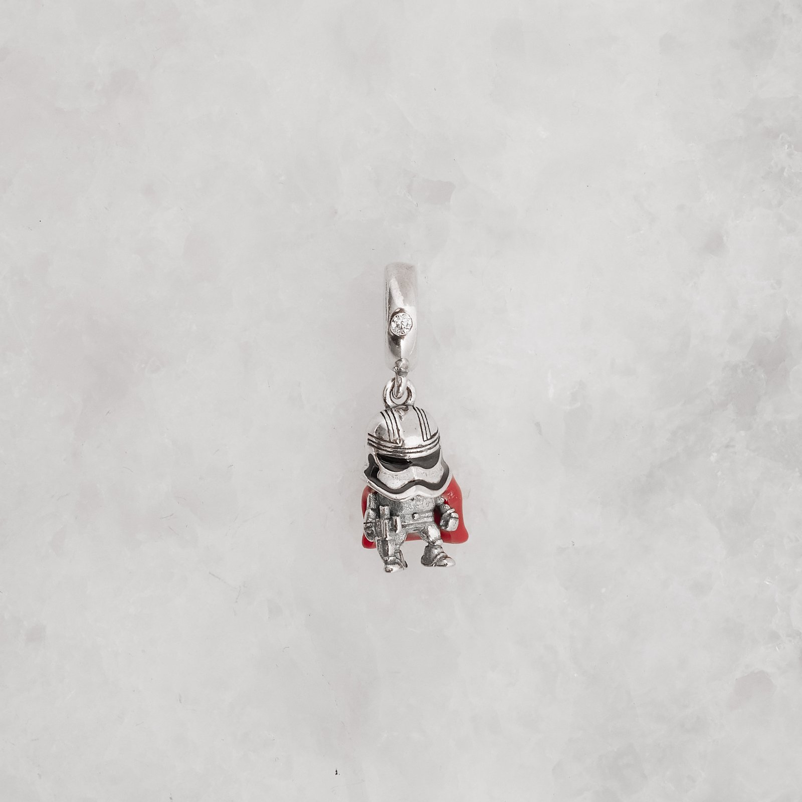 Berloque pingente Star Wars resina 13mm envelhecido