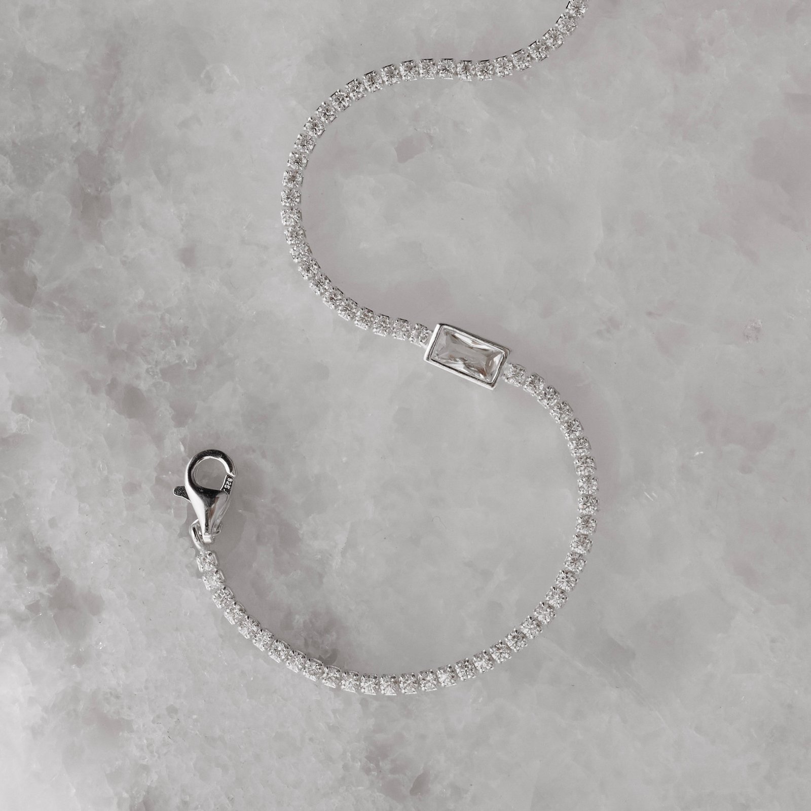Pulseira Riviera 2.0 com zircônia retangular 6mm 16+4cm