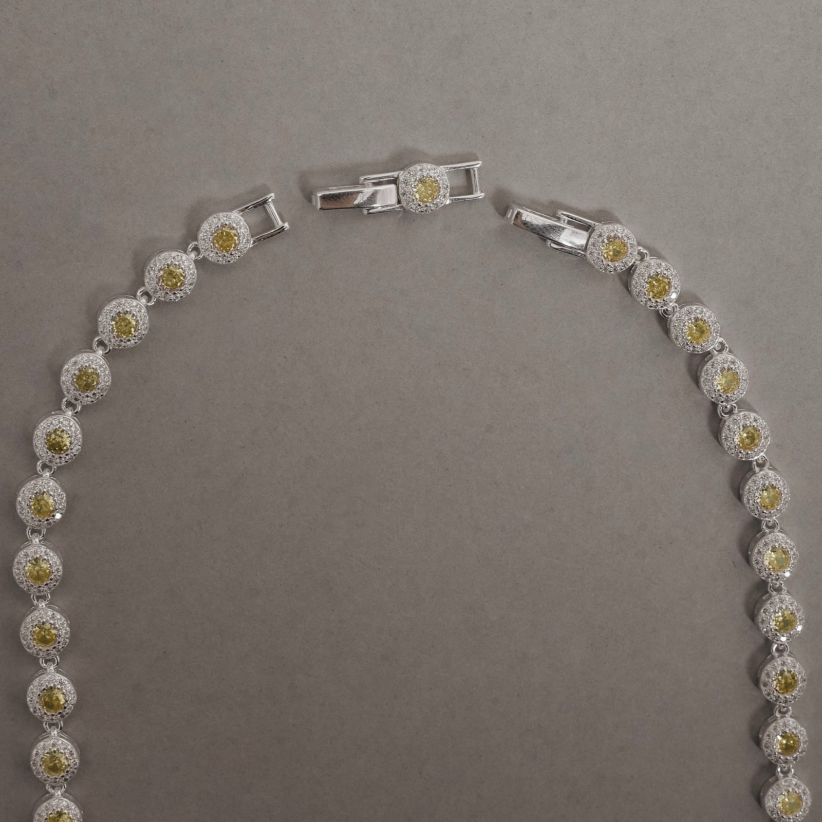Colar Riviera 5.7 zircônias amarelas 40cm com 2 fechos