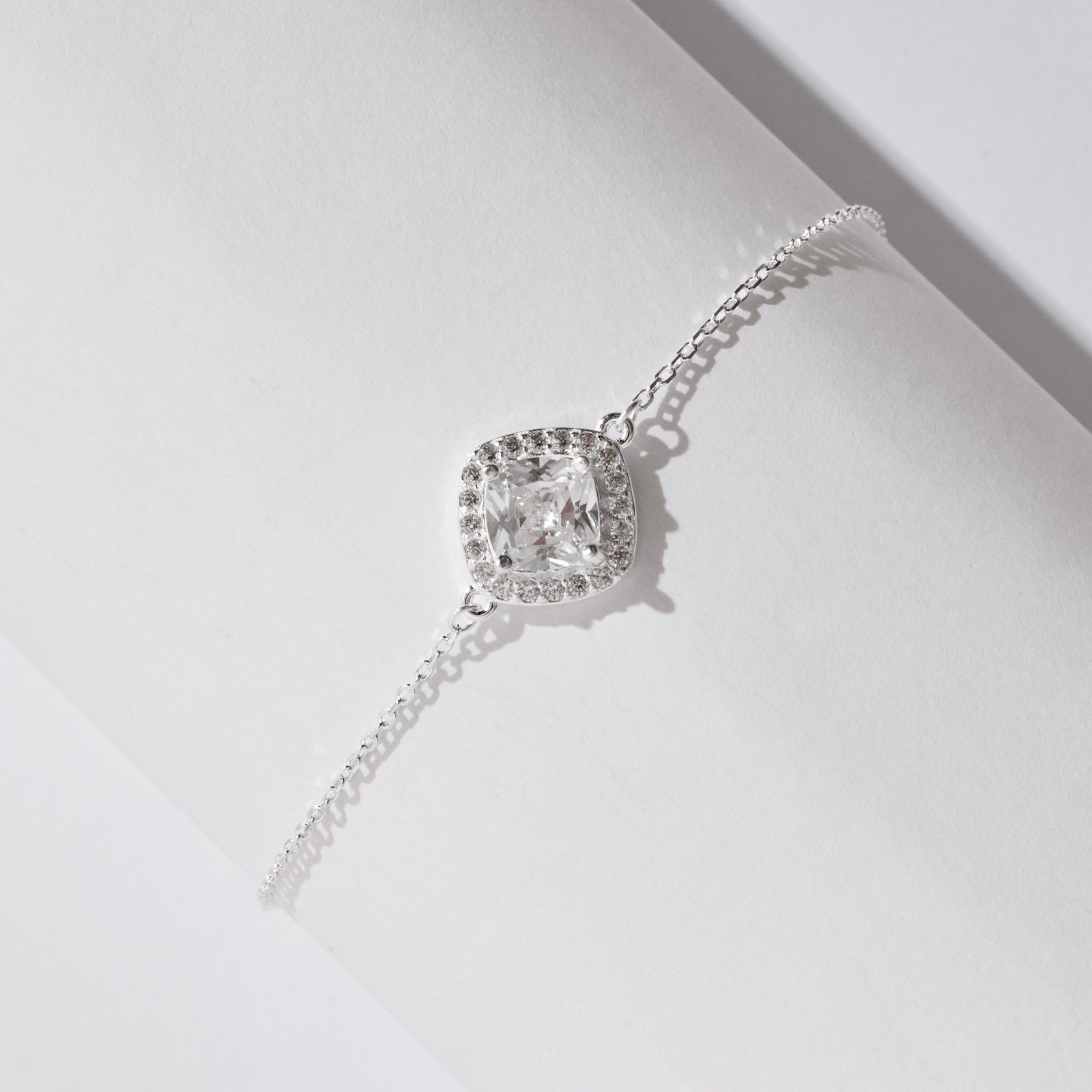 Pulseira entremeio zircônia losango com cravejado 12mm 16+4cm
