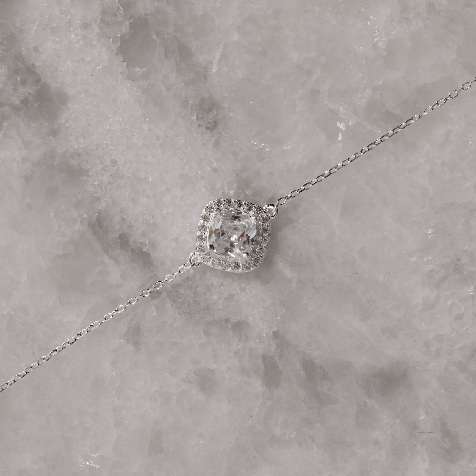 Pulseira entremeio zircônia losango com cravejado 12mm 16+4cm