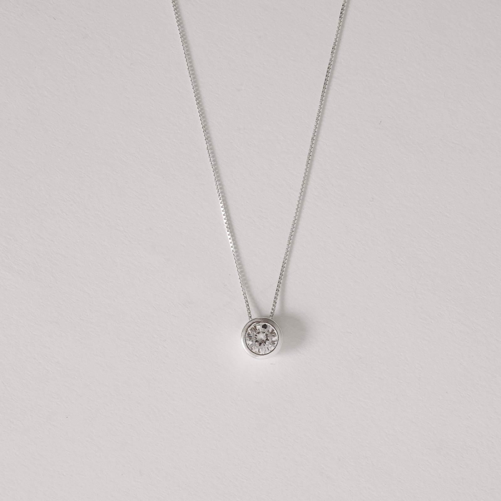 Colar zircônia cristal embutida 6mm 45cm