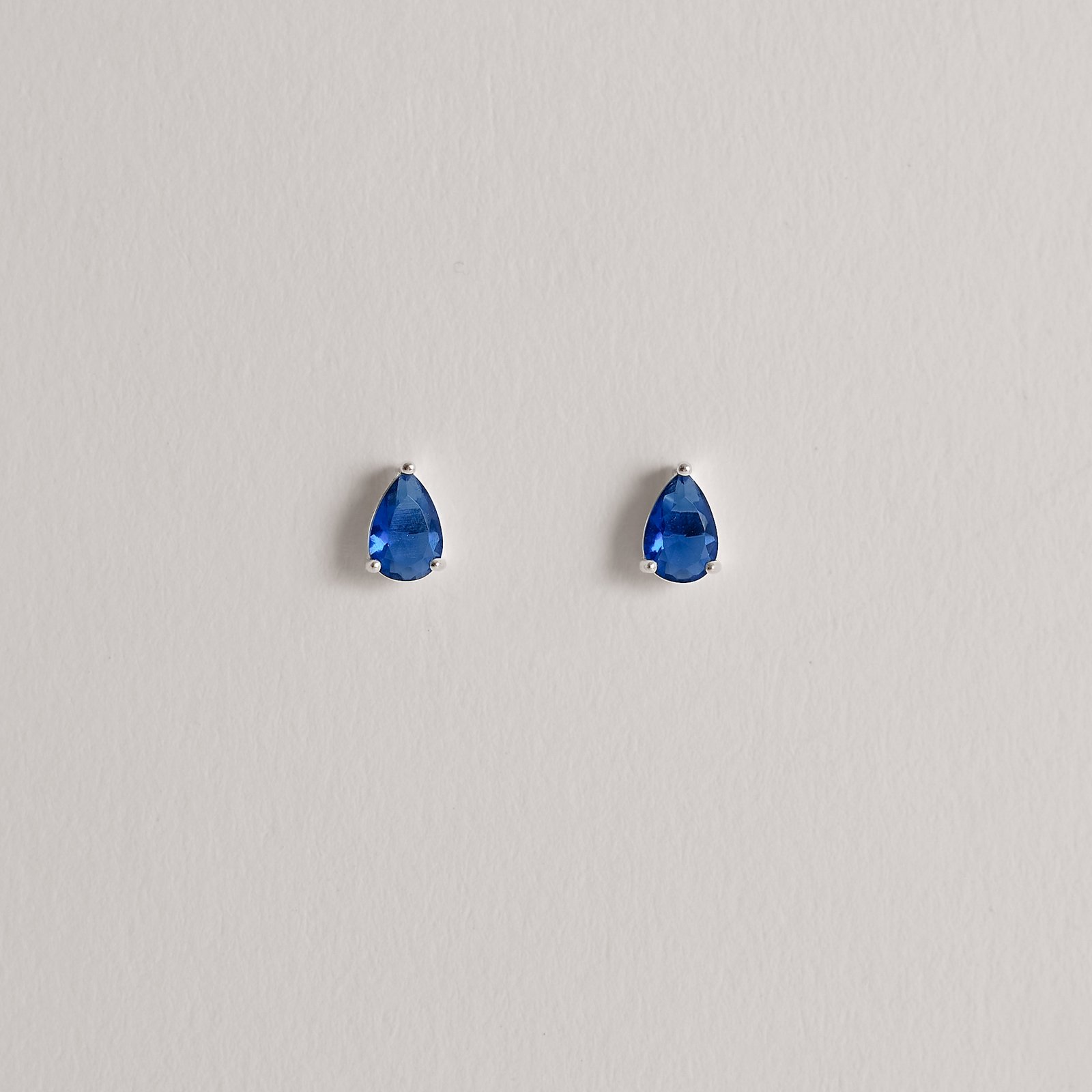 Conjunto brinco e colar zircônia gota azul 6x4mm 40cm