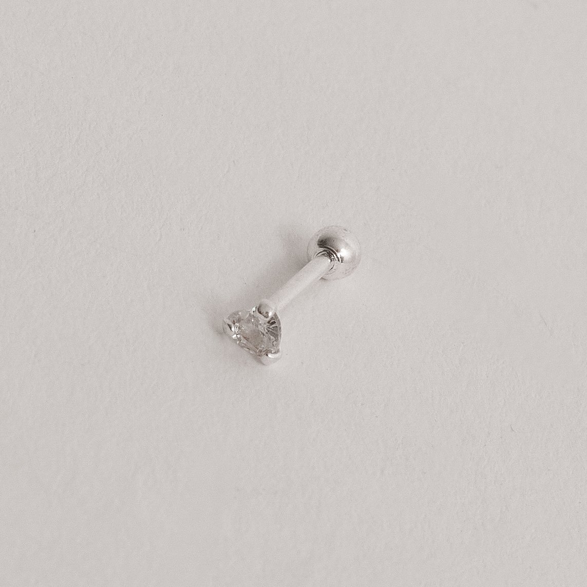 Piercing haste zircônia coração 3mm