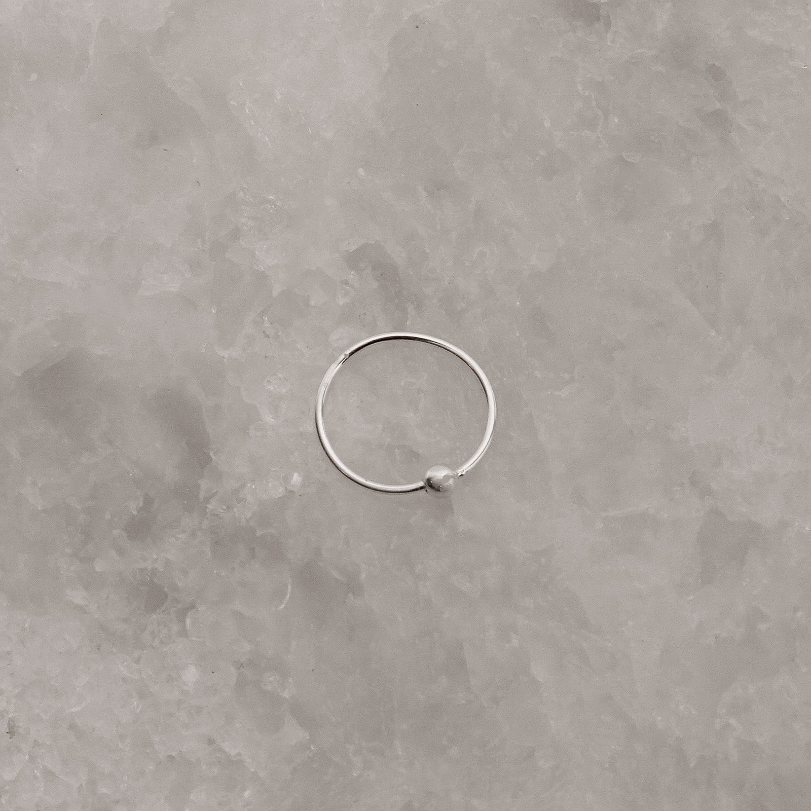Piercing nariz argola com bola 10mm