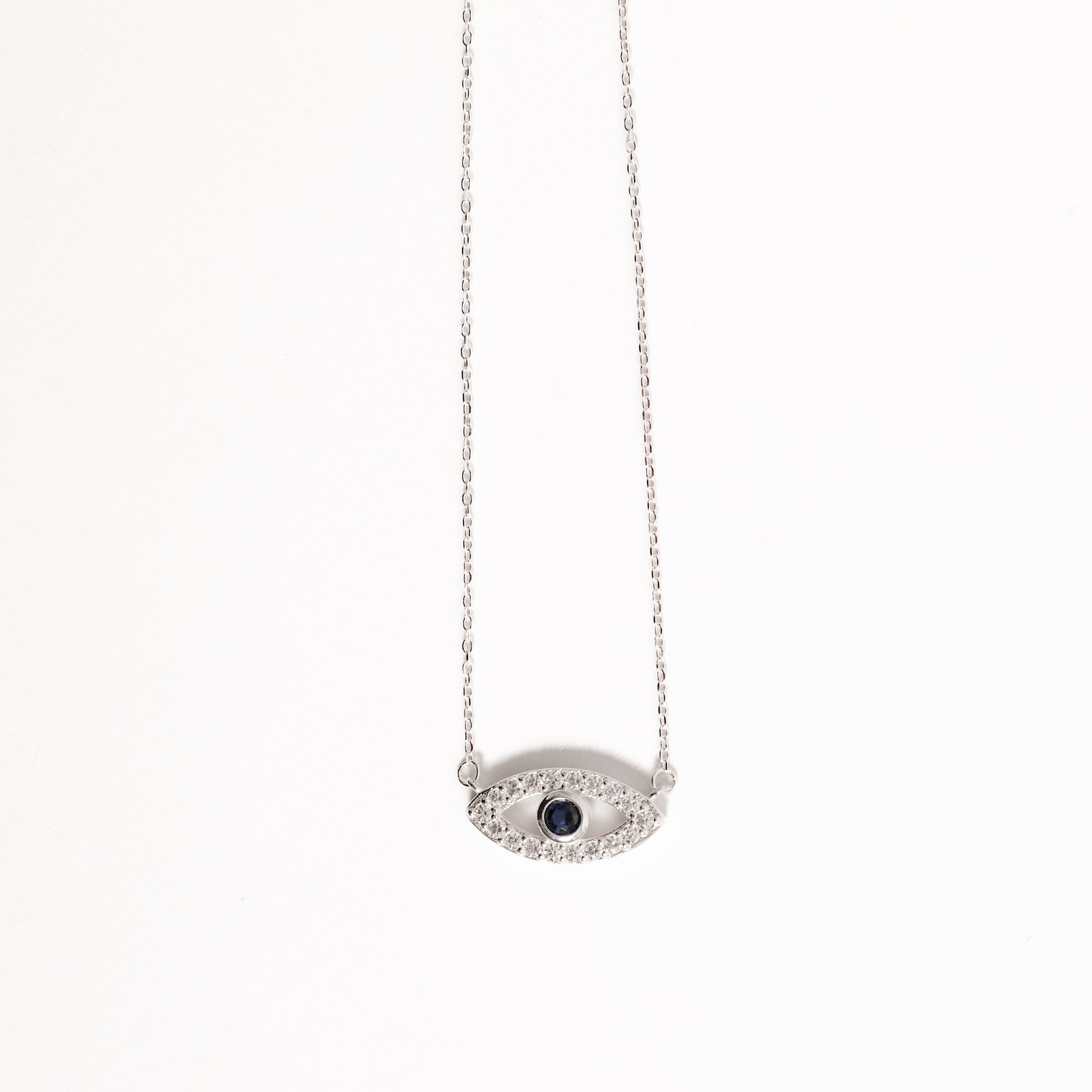 Colar entremeio olho cravejado detalhe zircônia azul 18mm 40+5cm