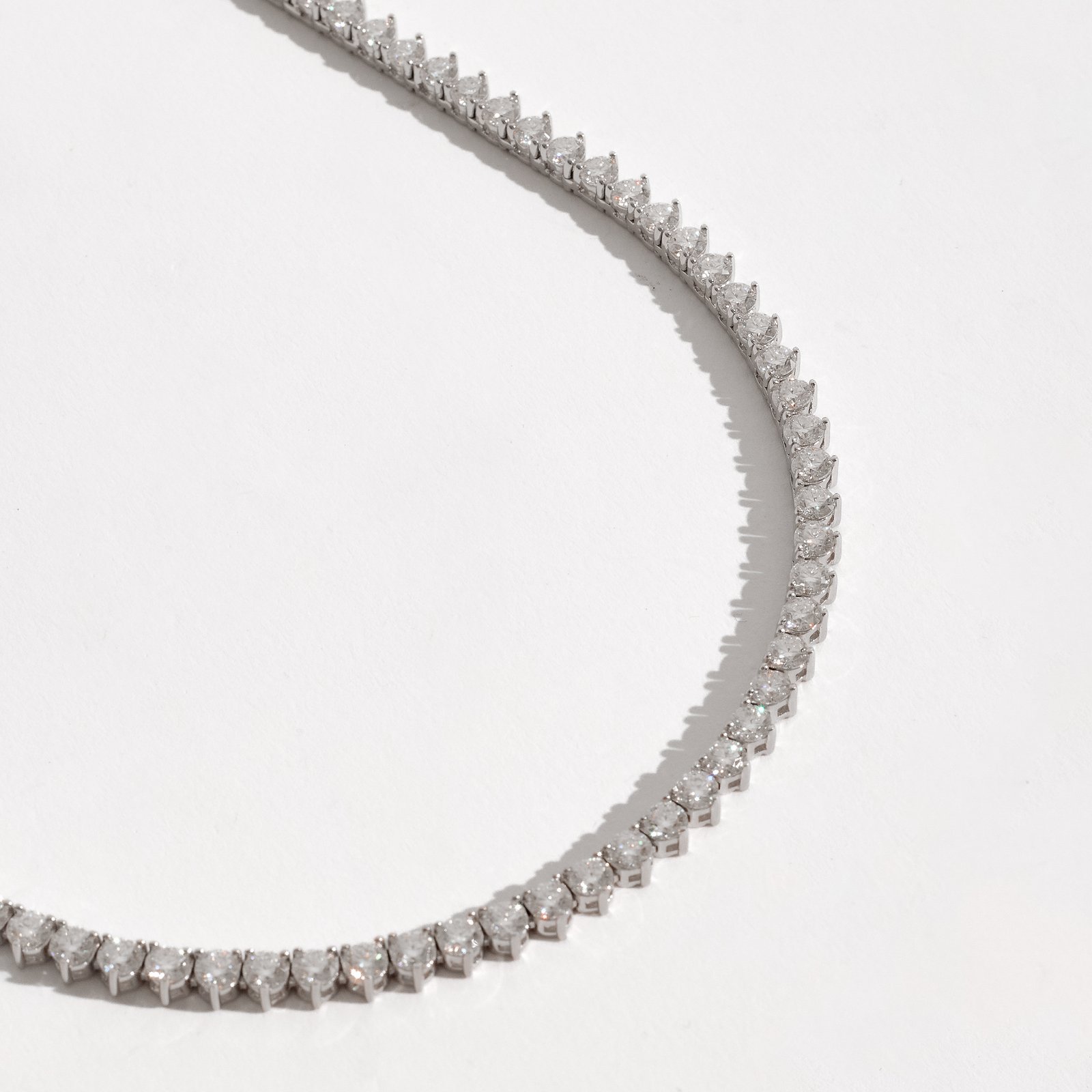 Colar Riviera 3 pontas moissanite 3mm 42cm fecho gaveta