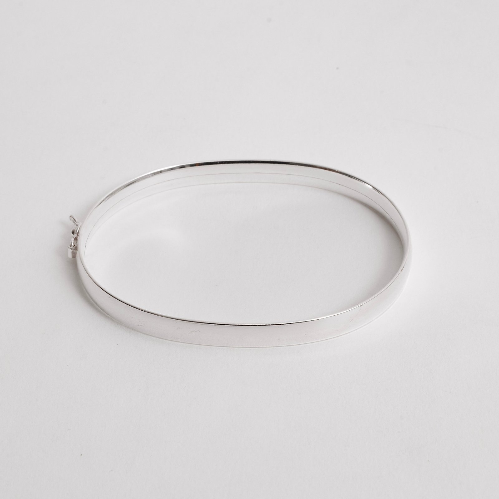Bracelete 4mm fio meia cana